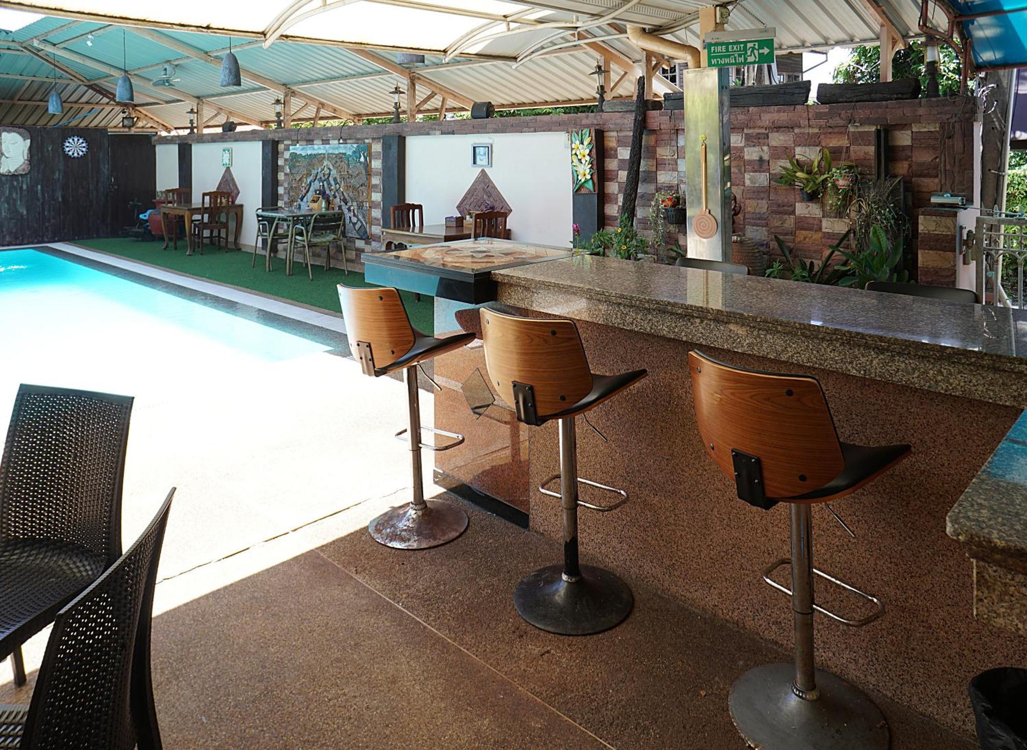 Udon Thai House & Udon Thani