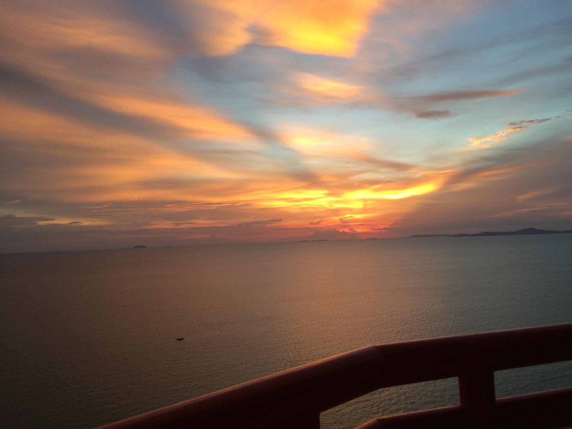 Apartment Sunshine Condotel Na Chom Thian