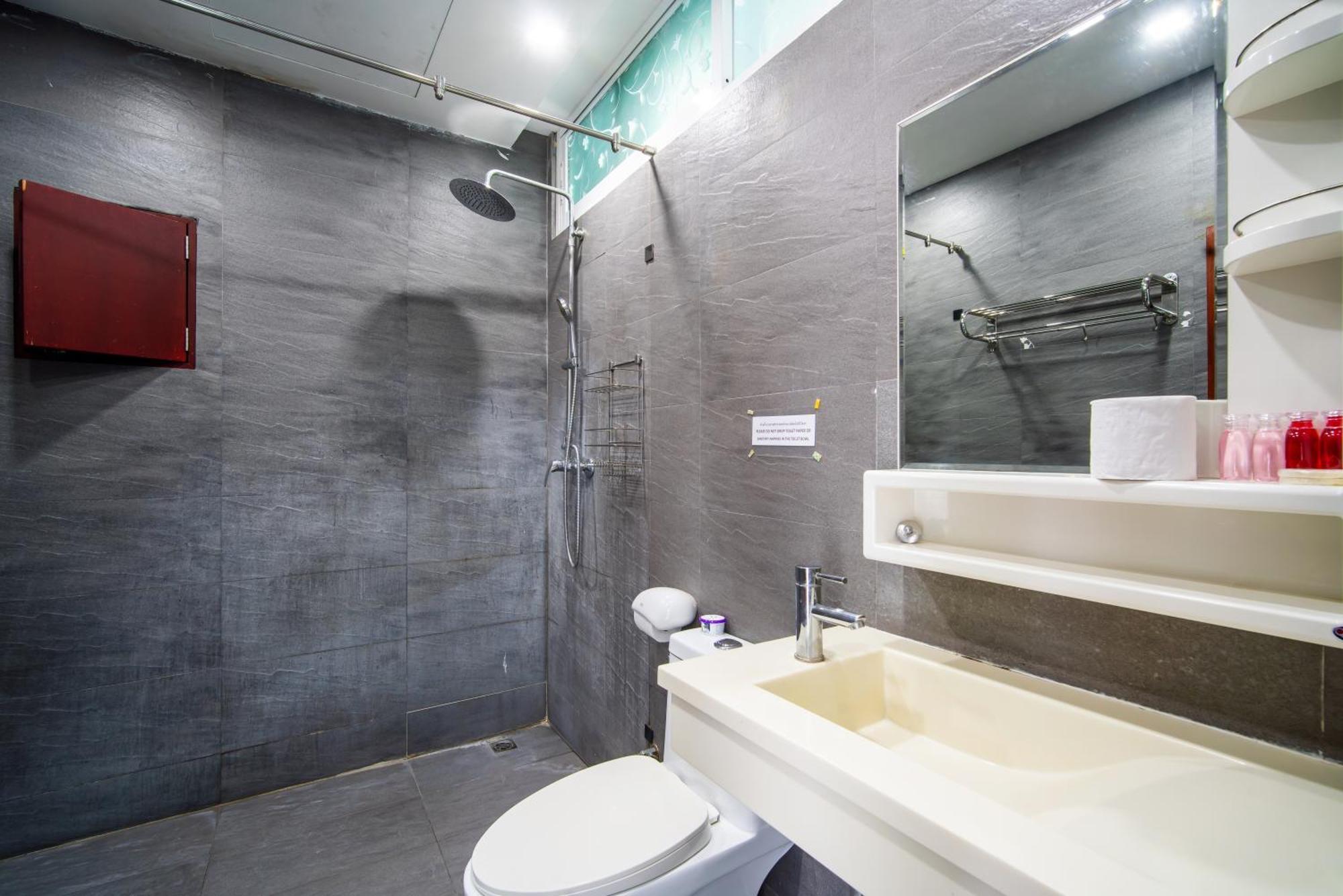 Villa Villa: Oceanview Pool With Thai Hospitality Patong