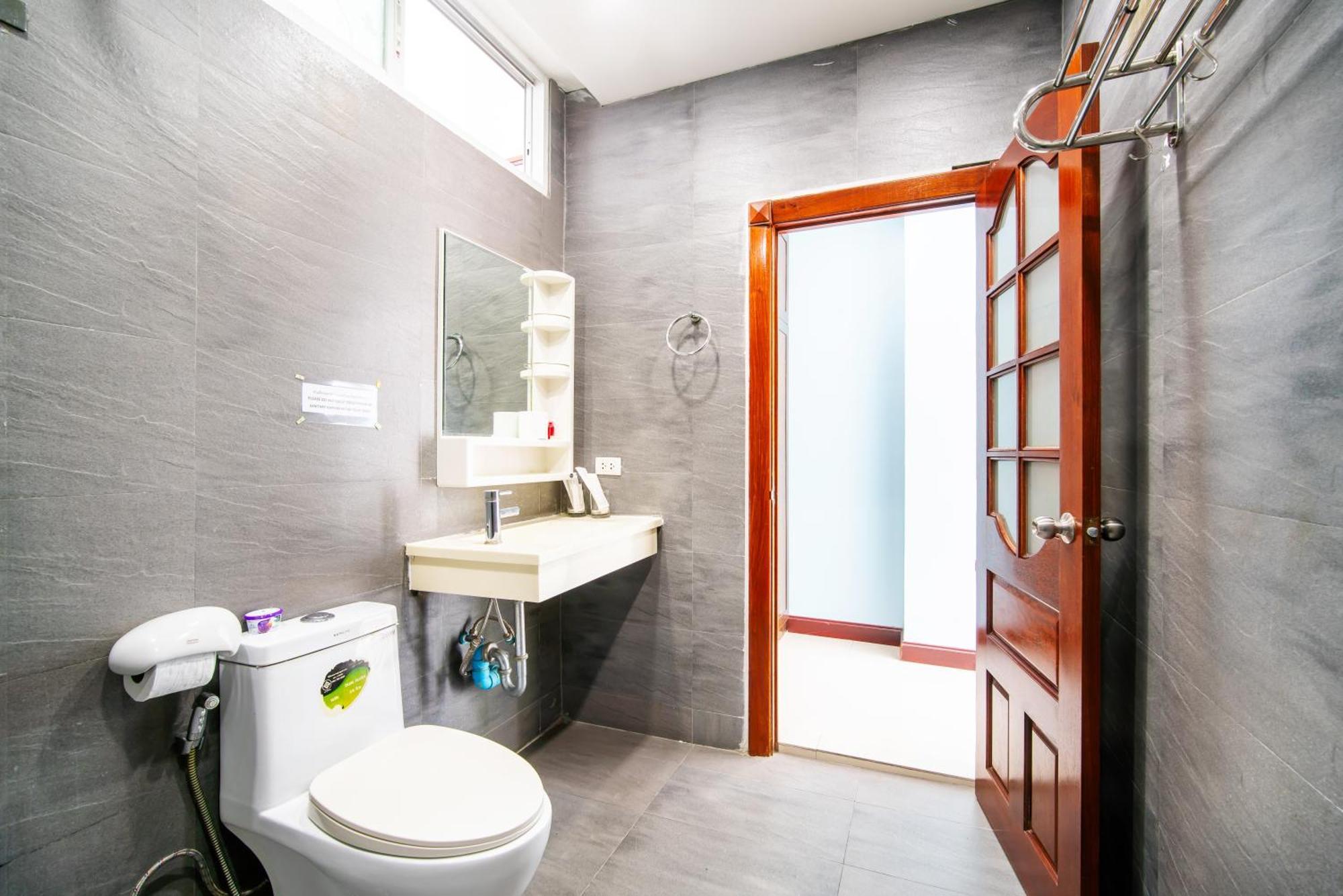 Villa Villa: Oceanview Pool With Thai Hospitality Patong