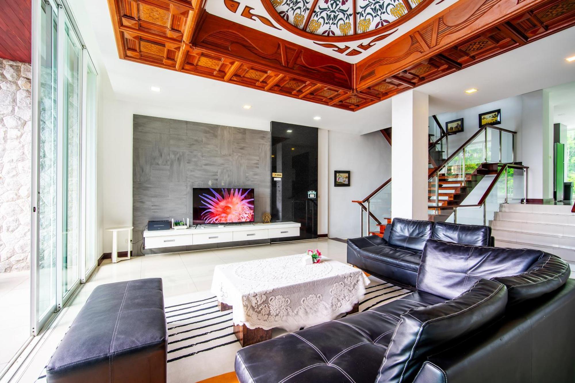 Villa: Oceanview Pool With Thai Hospitality *