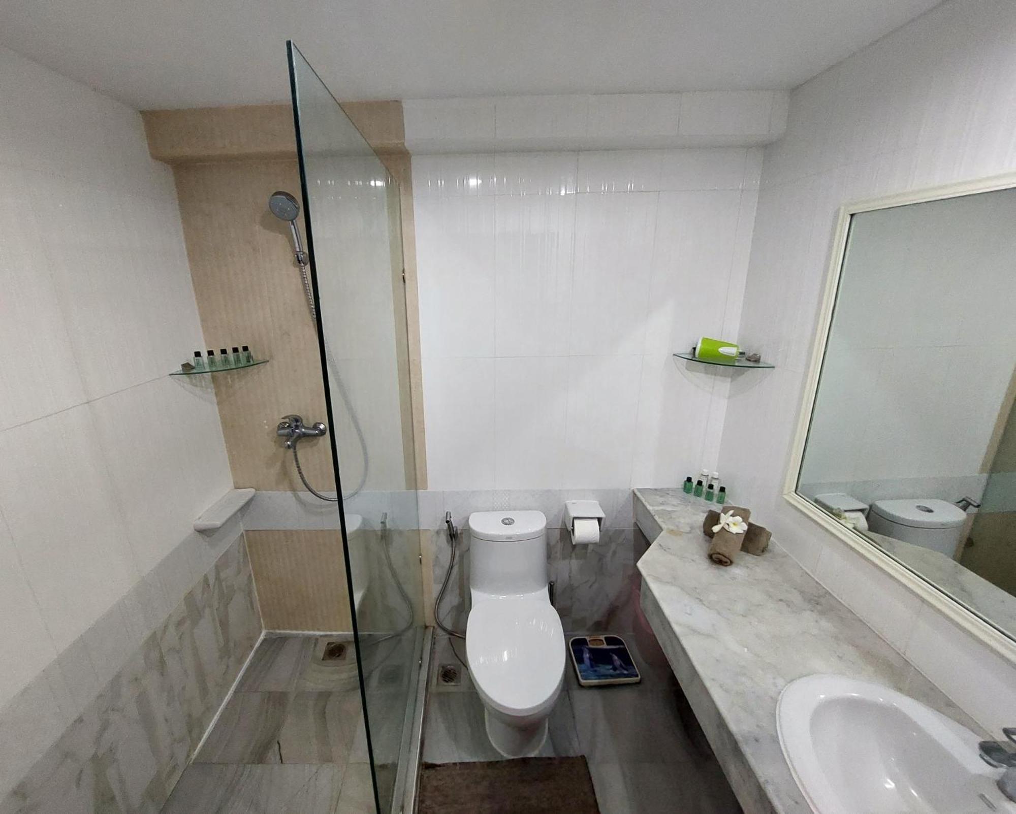 Sunshine Condotel Apartment Na Chom Thian