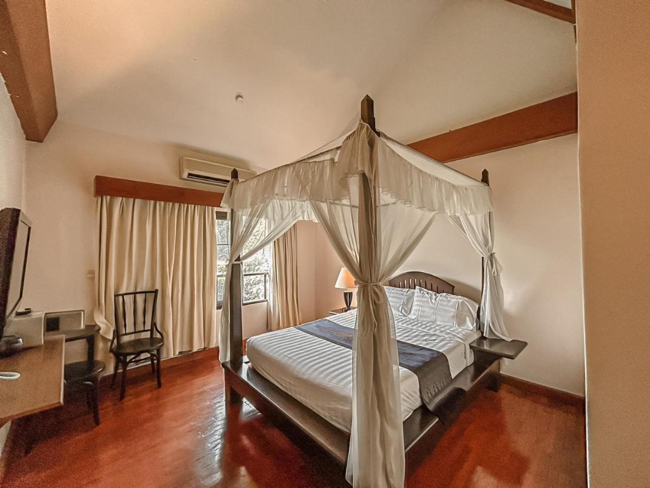 Karinthip Village Resort Chiang Mai
