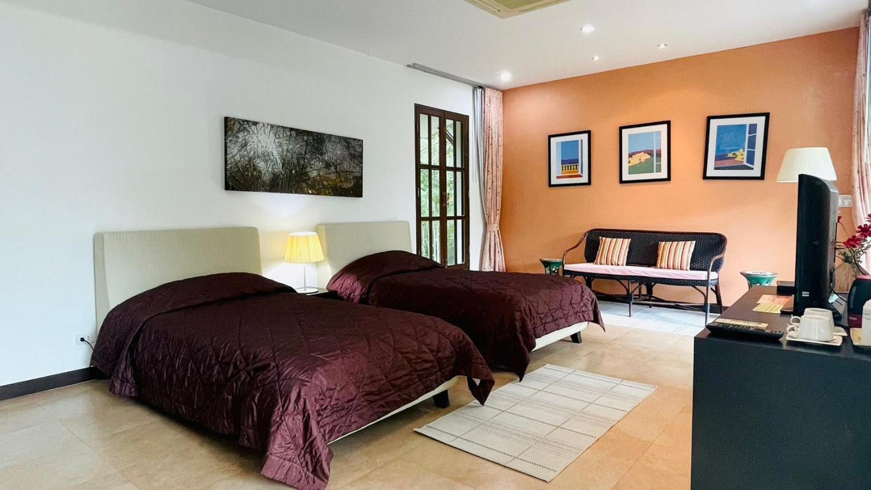 Baan Ing Khao 3*