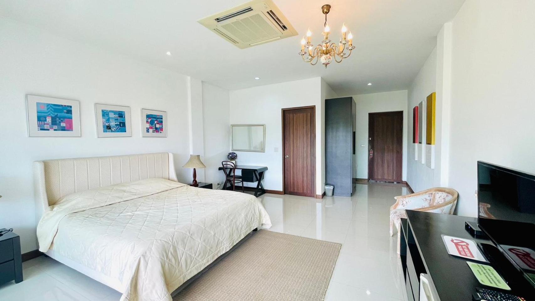 Baan Ing Khao Resort