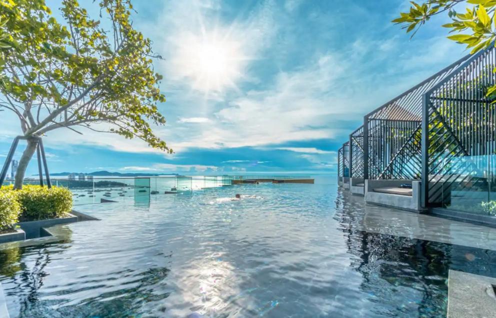 Edge Seaview With Infinity Pool Apartment Pattaya