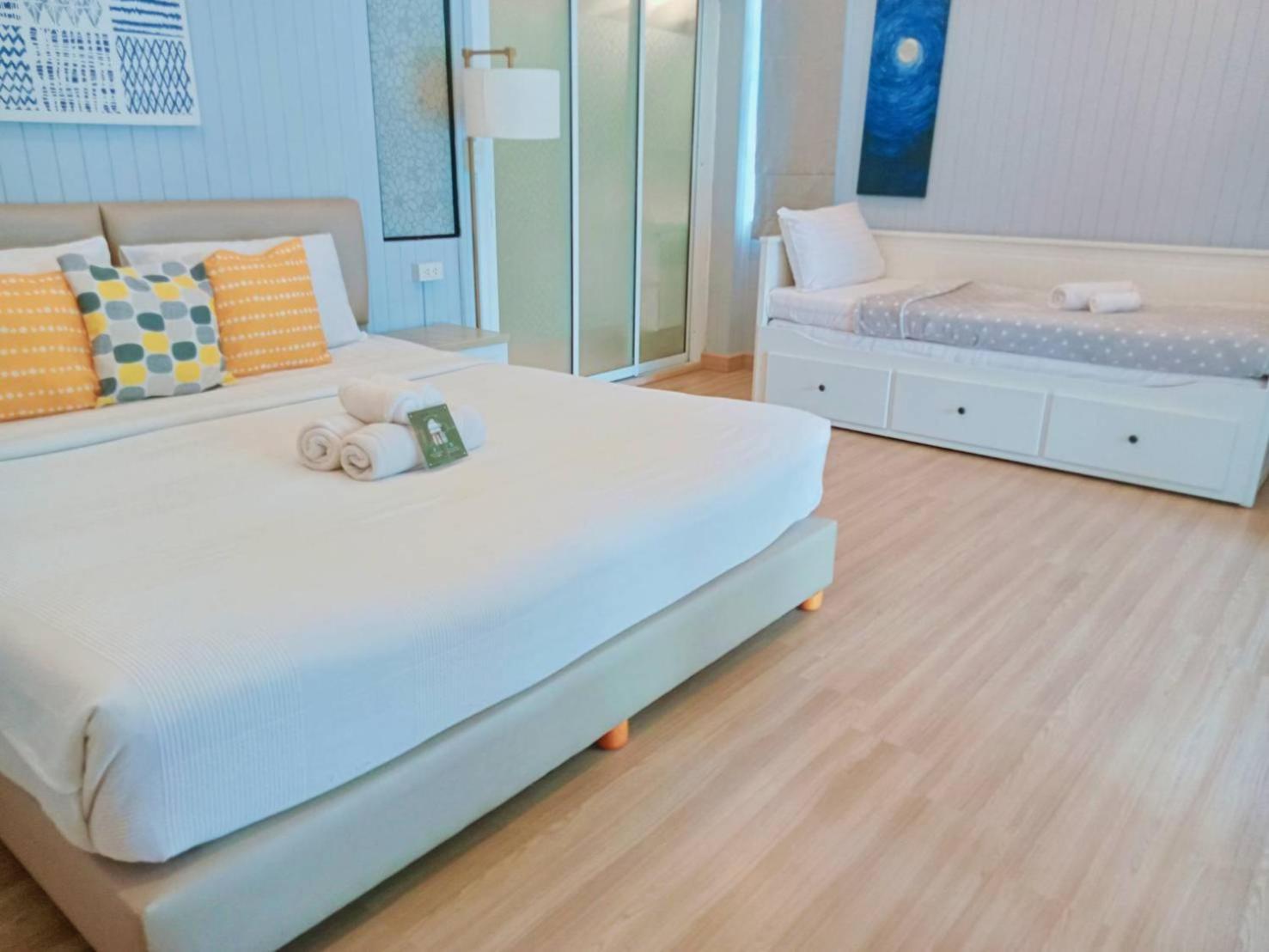 La Riva Boutique Resort 4*