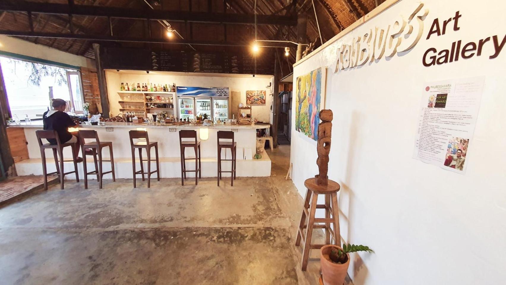 Maliblues Bed & Art Gallery Resort *