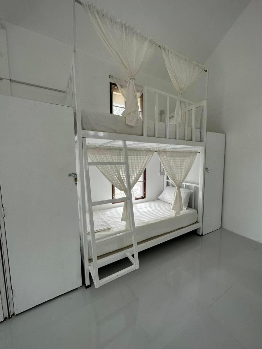 Rabbit Resort 2*