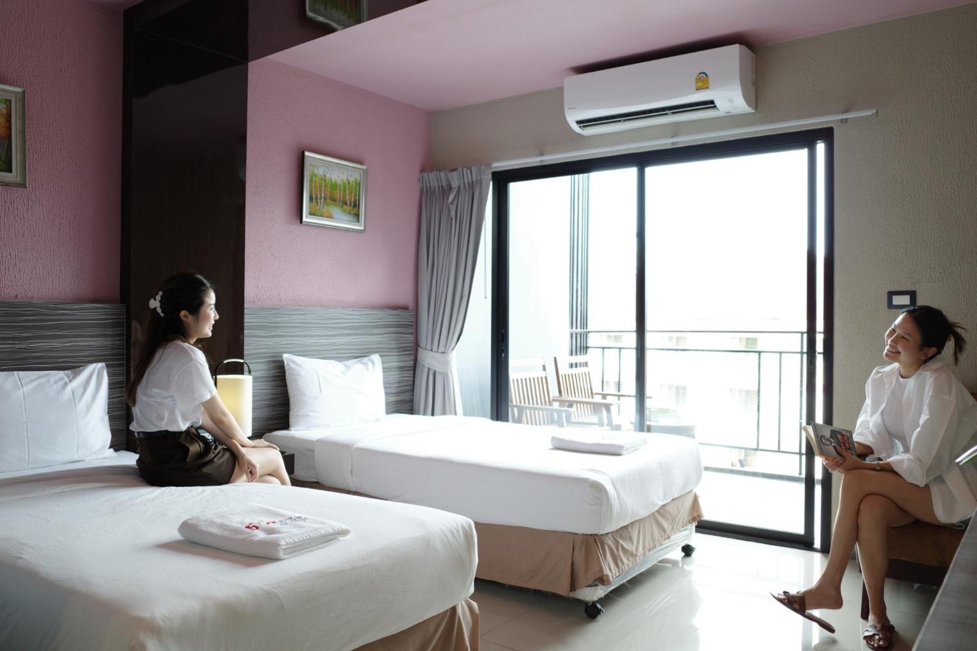 Samkwan Village 2*
