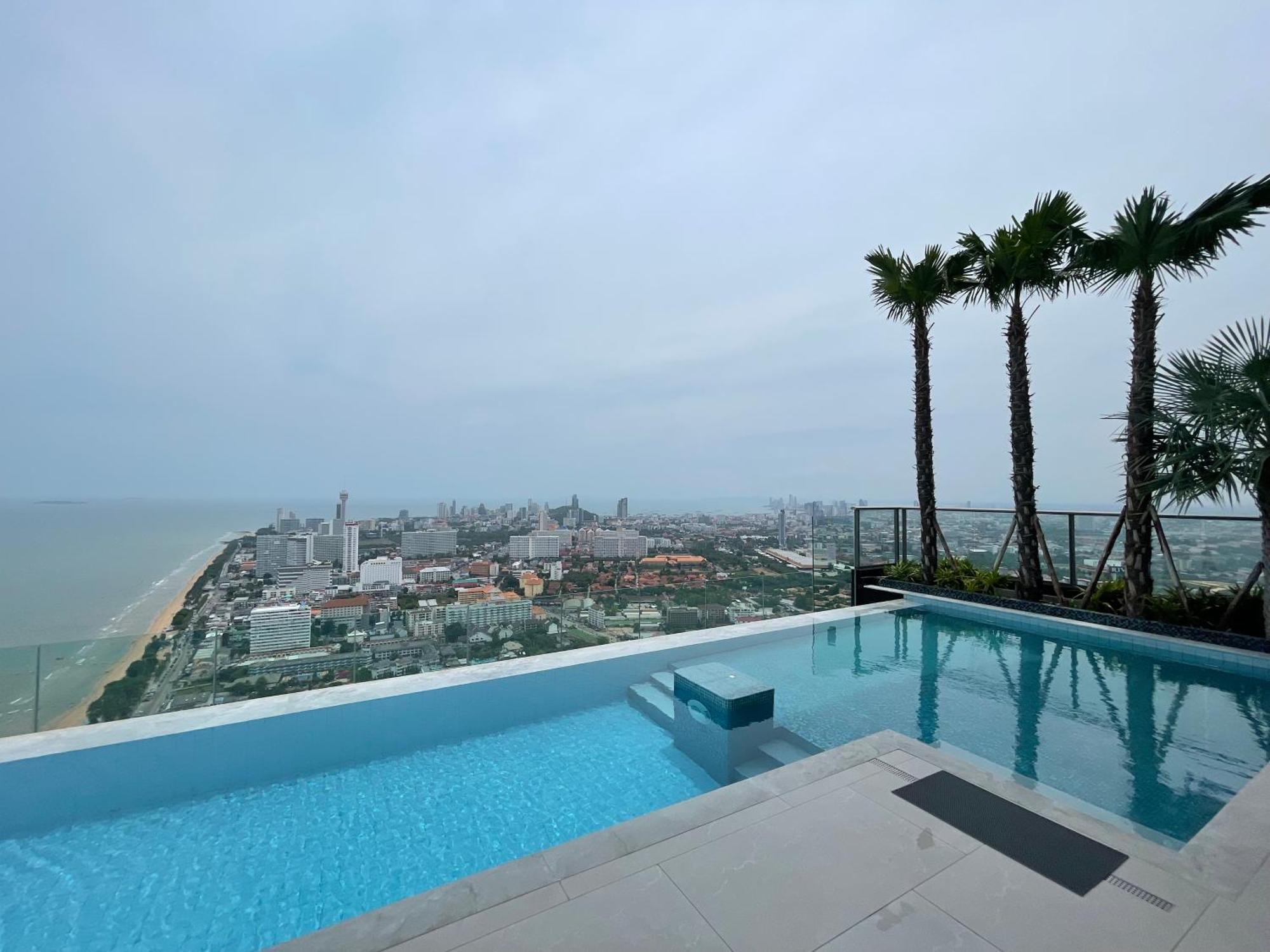 Apartment Copacabana 中天海滩寇芭酒店公寓 Jomtien Beach