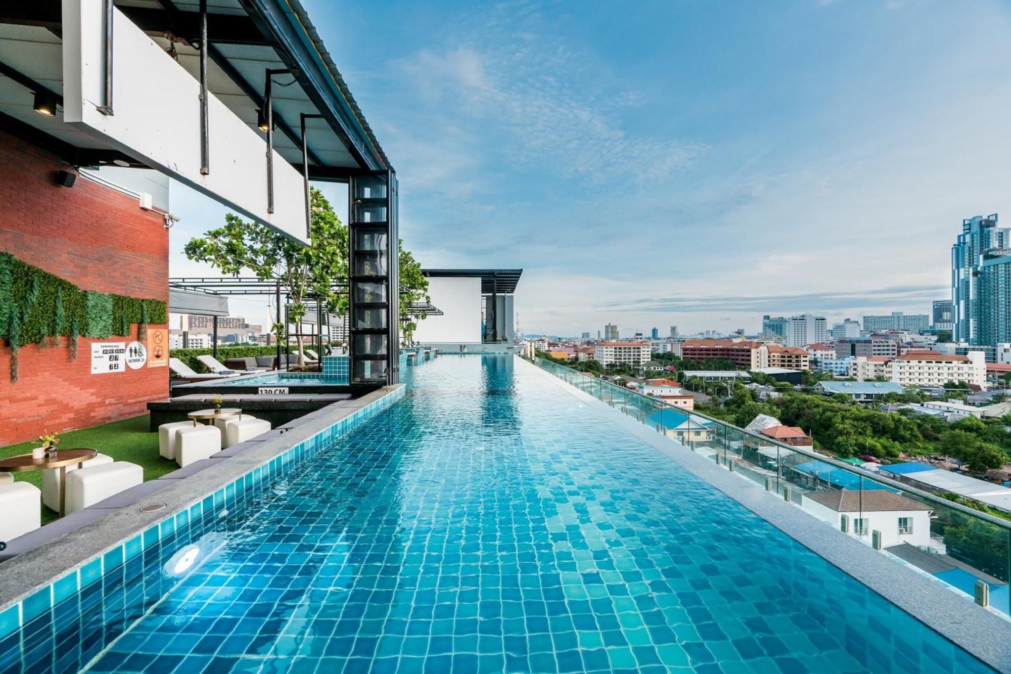 T By Pcl Hotel Pattaya