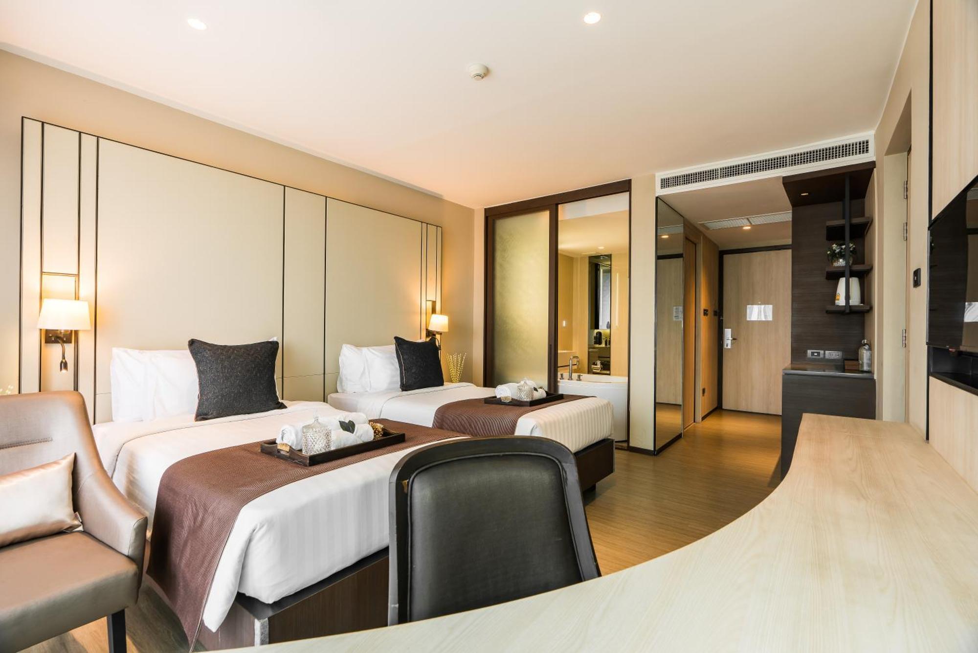 The Siamese By Pcl 4*