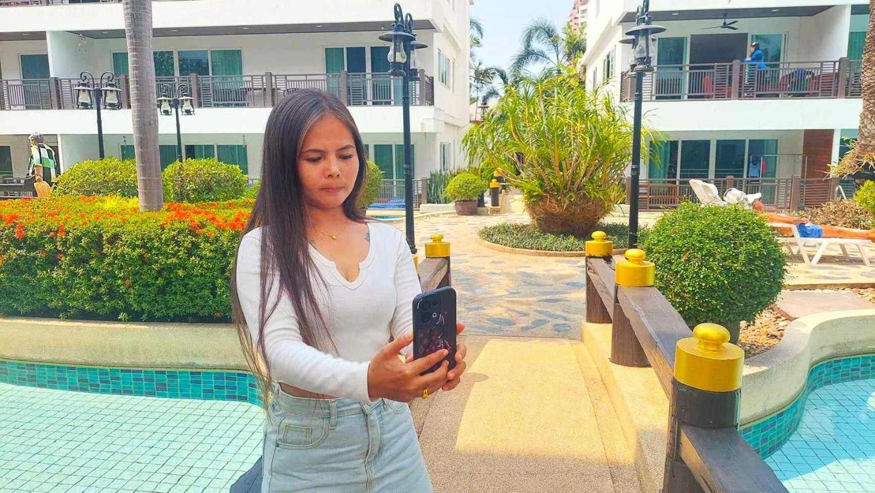 Beachfront With Balcony, Sea View & Pool View - Cha Am - Hua Hin * Cha-Am