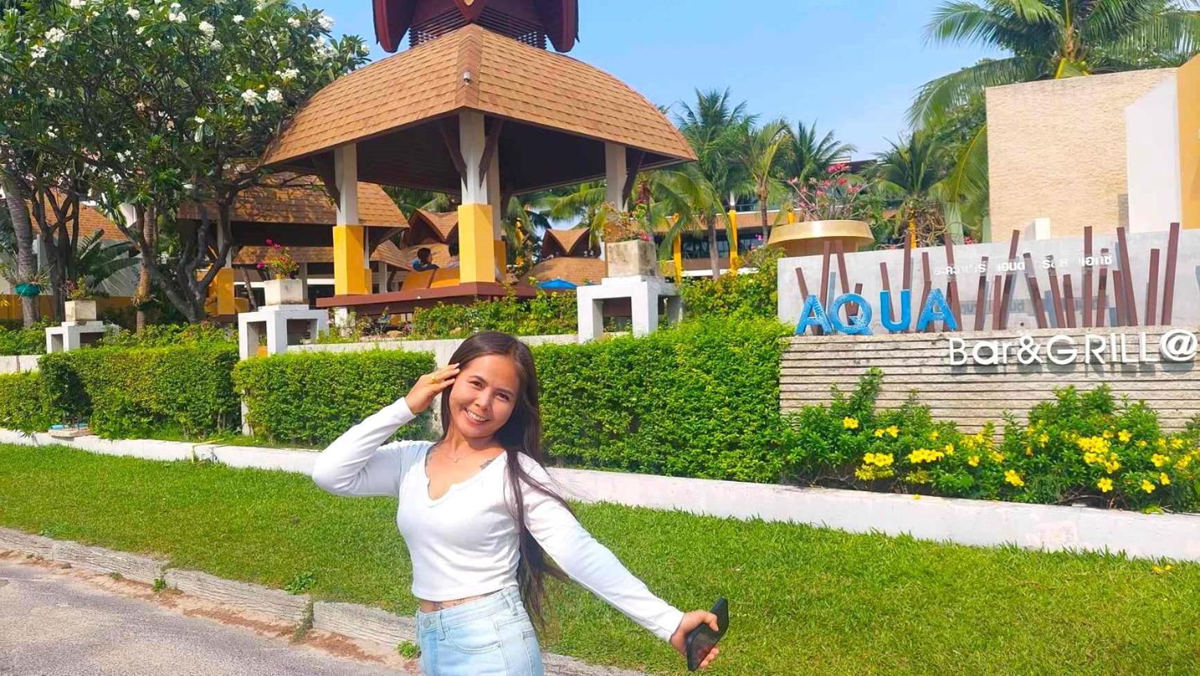 Beachfront With Balcony, Sea View & Pool View - Cha Am - Hua Hin Apartment Cha-Am