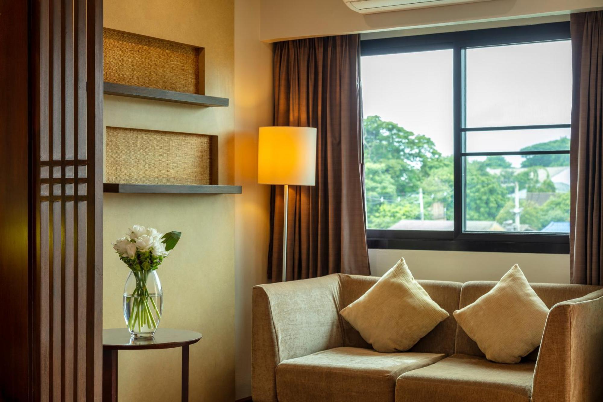 The Grand Napat 4*