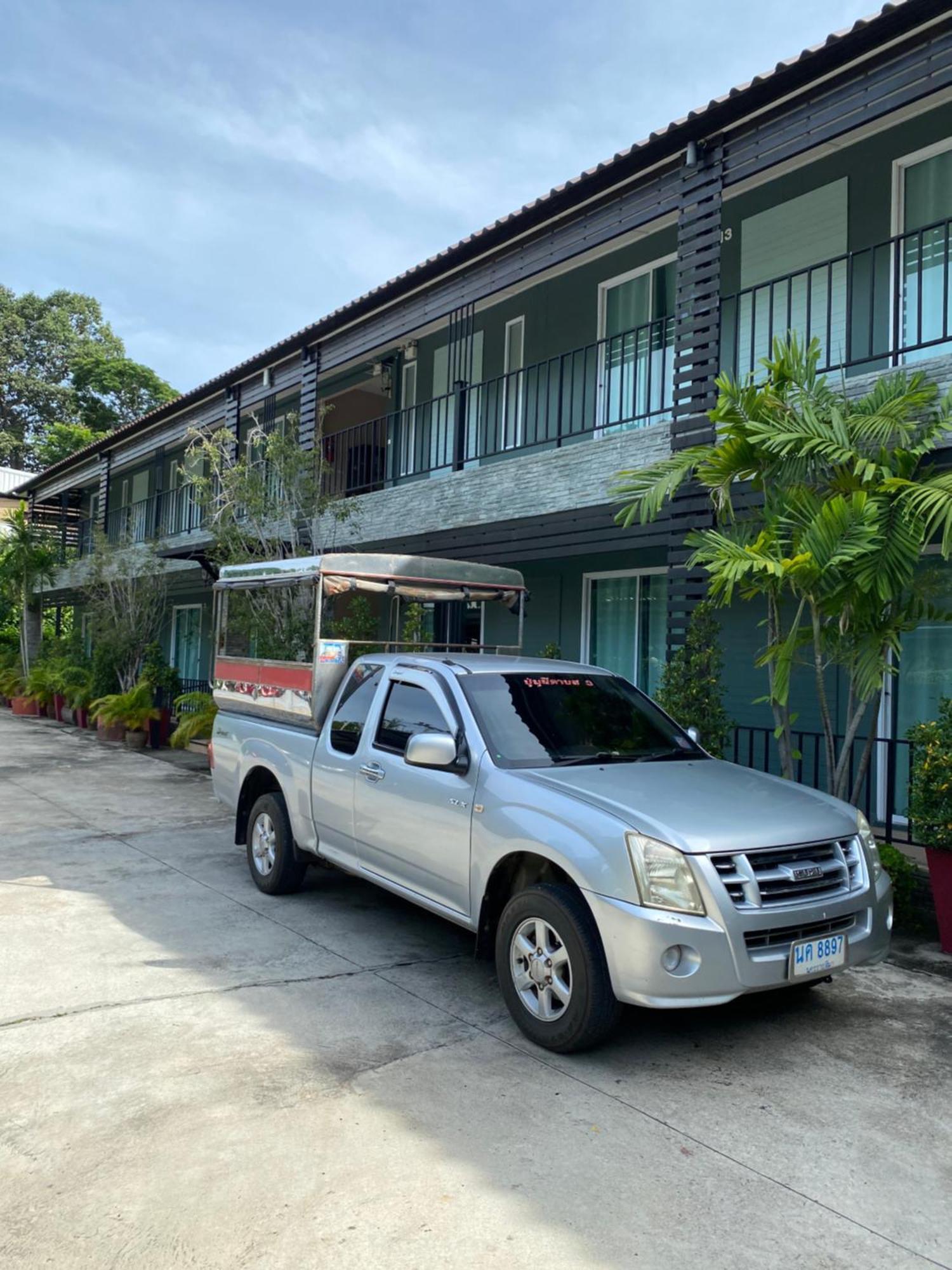 บ้านชมเขา - Baan Chom Khao * Pakchong
