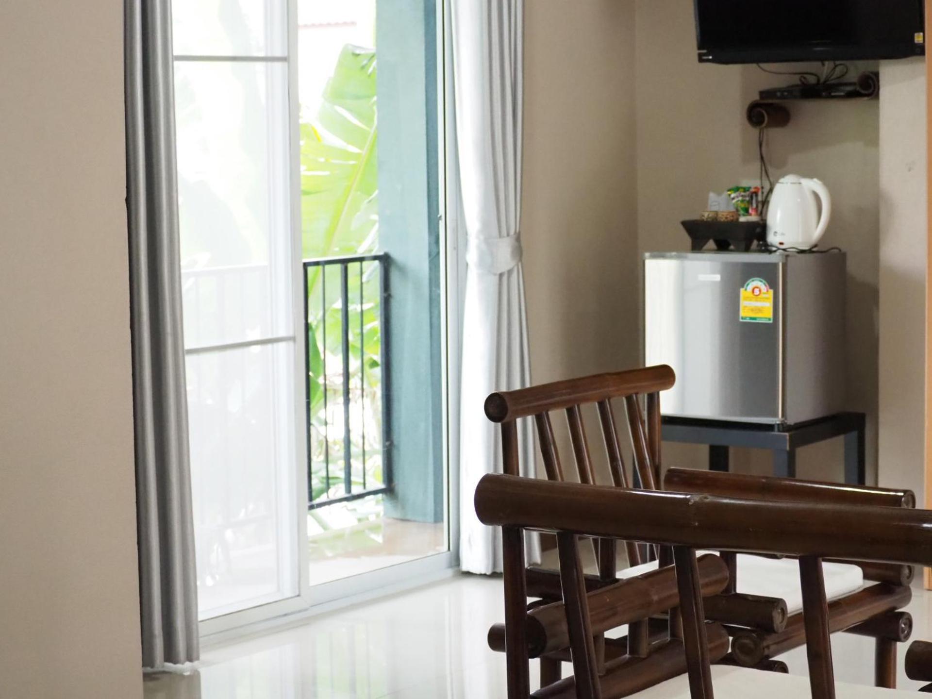 บ้านชมเขา - Baan Chom Khao *
