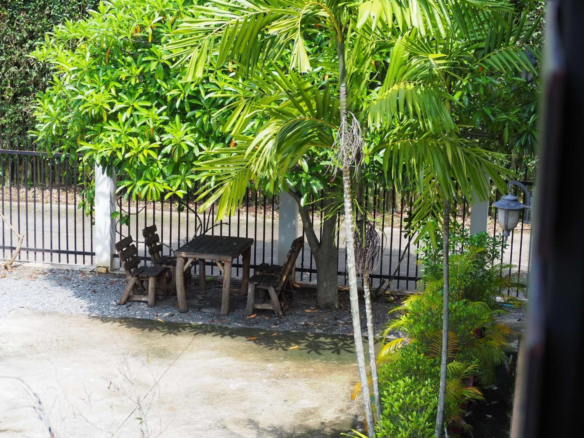 บ้านชมเขา - Baan Chom Khao Guest house