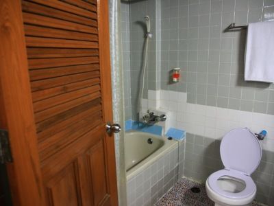 Seashore Hotel 3*