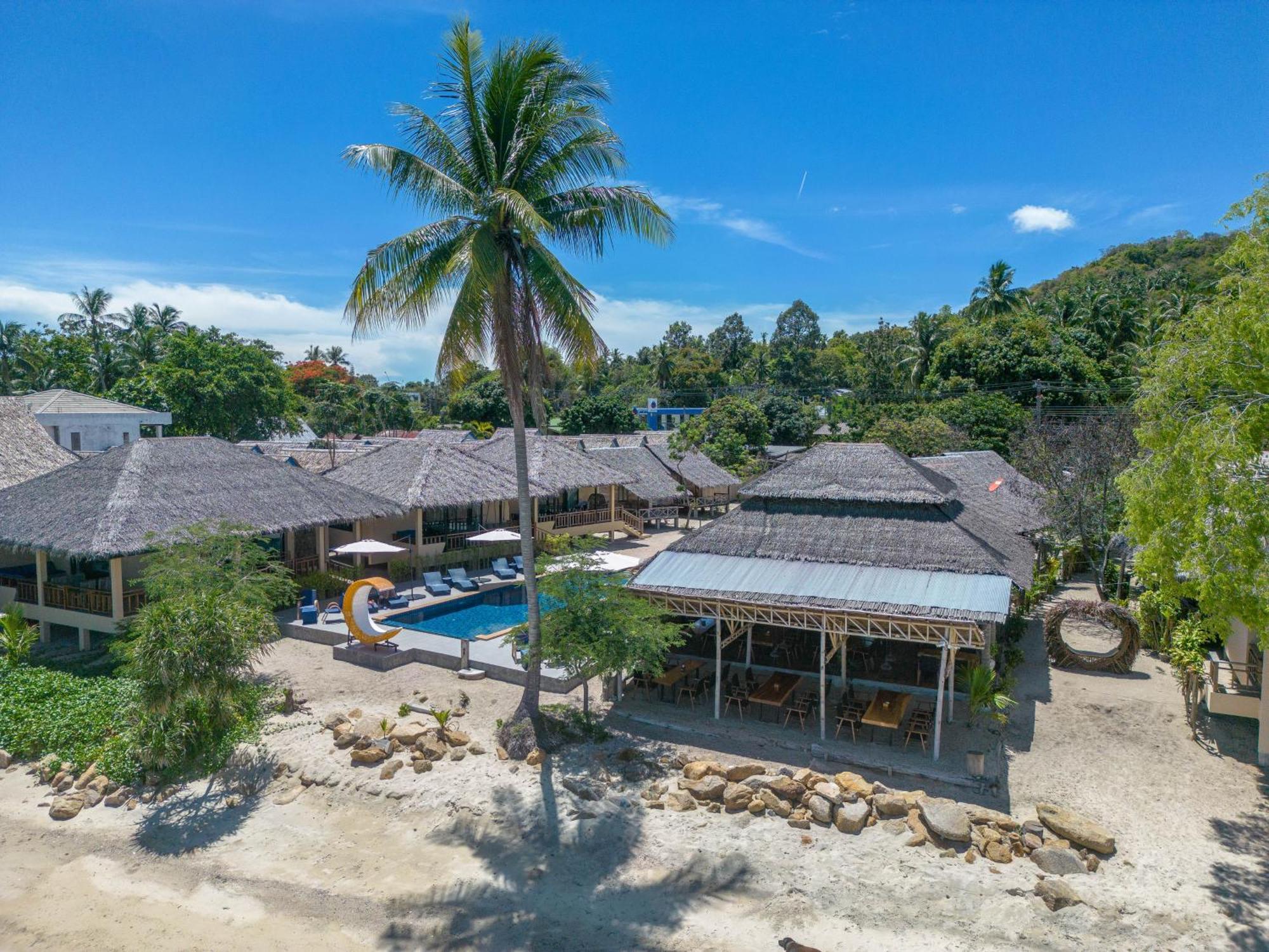 Absolute Beachfront Resort
