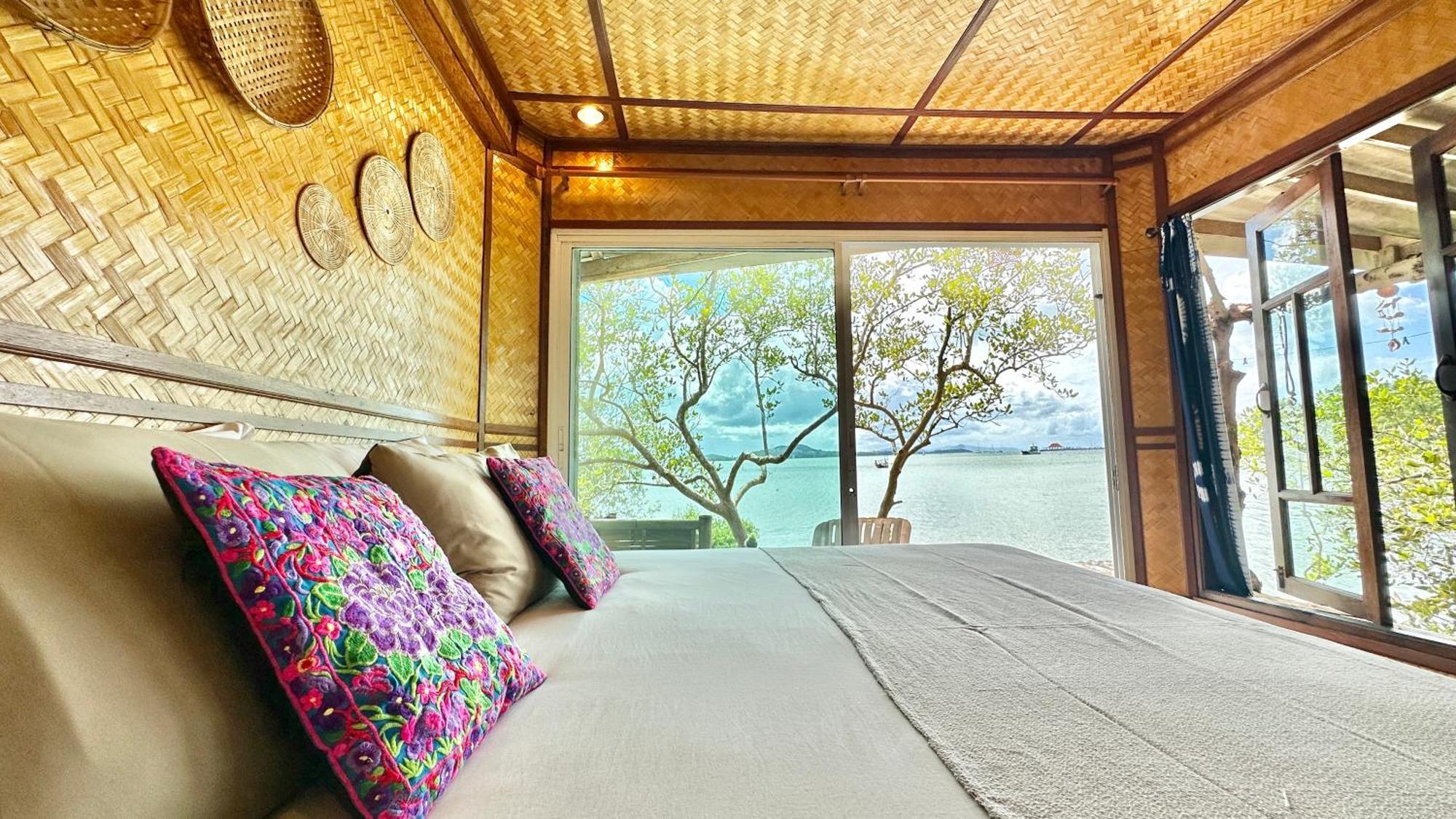Deep House Sea View