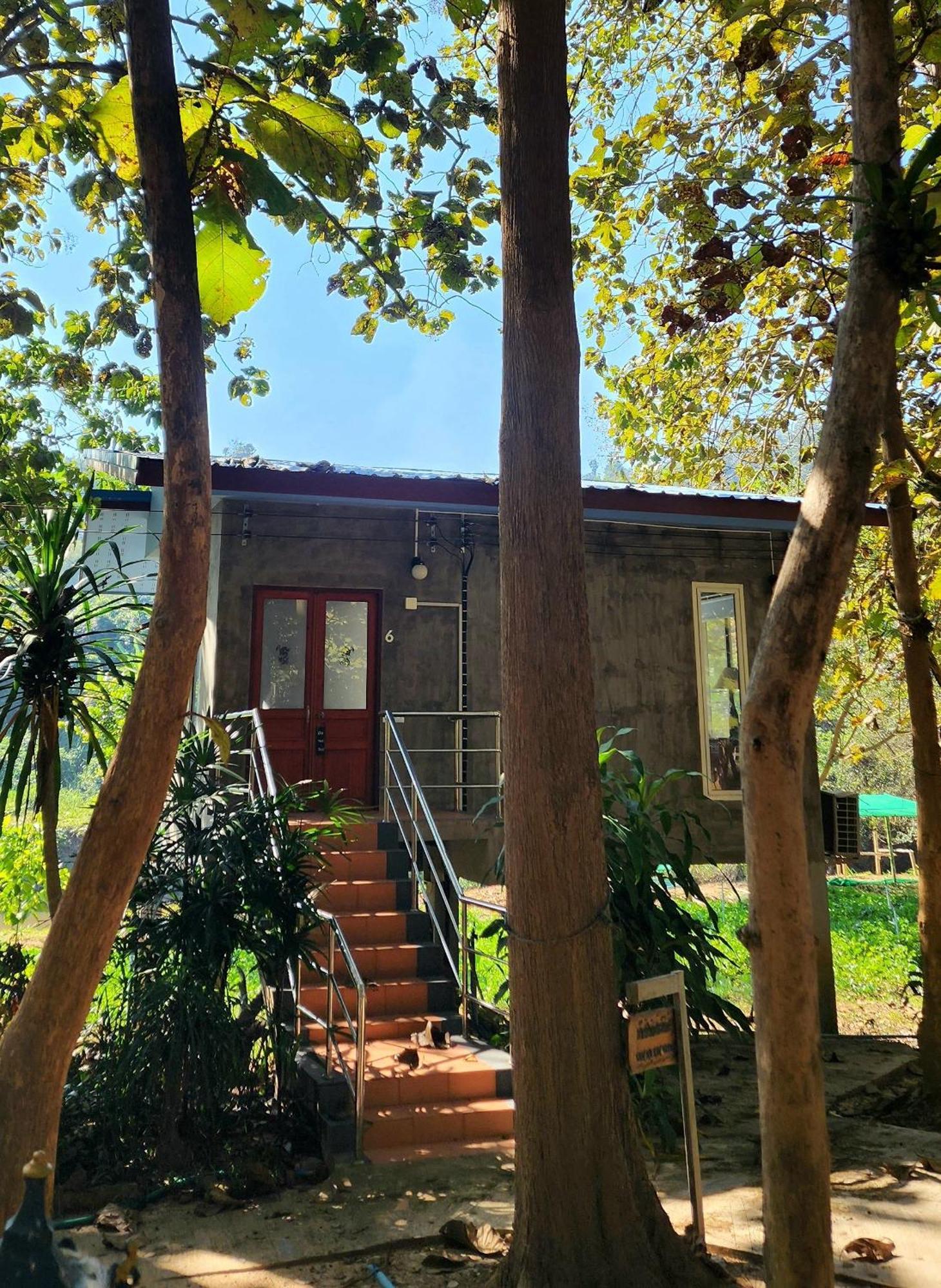 Guest house Rimtharnn Homestay Maewin *