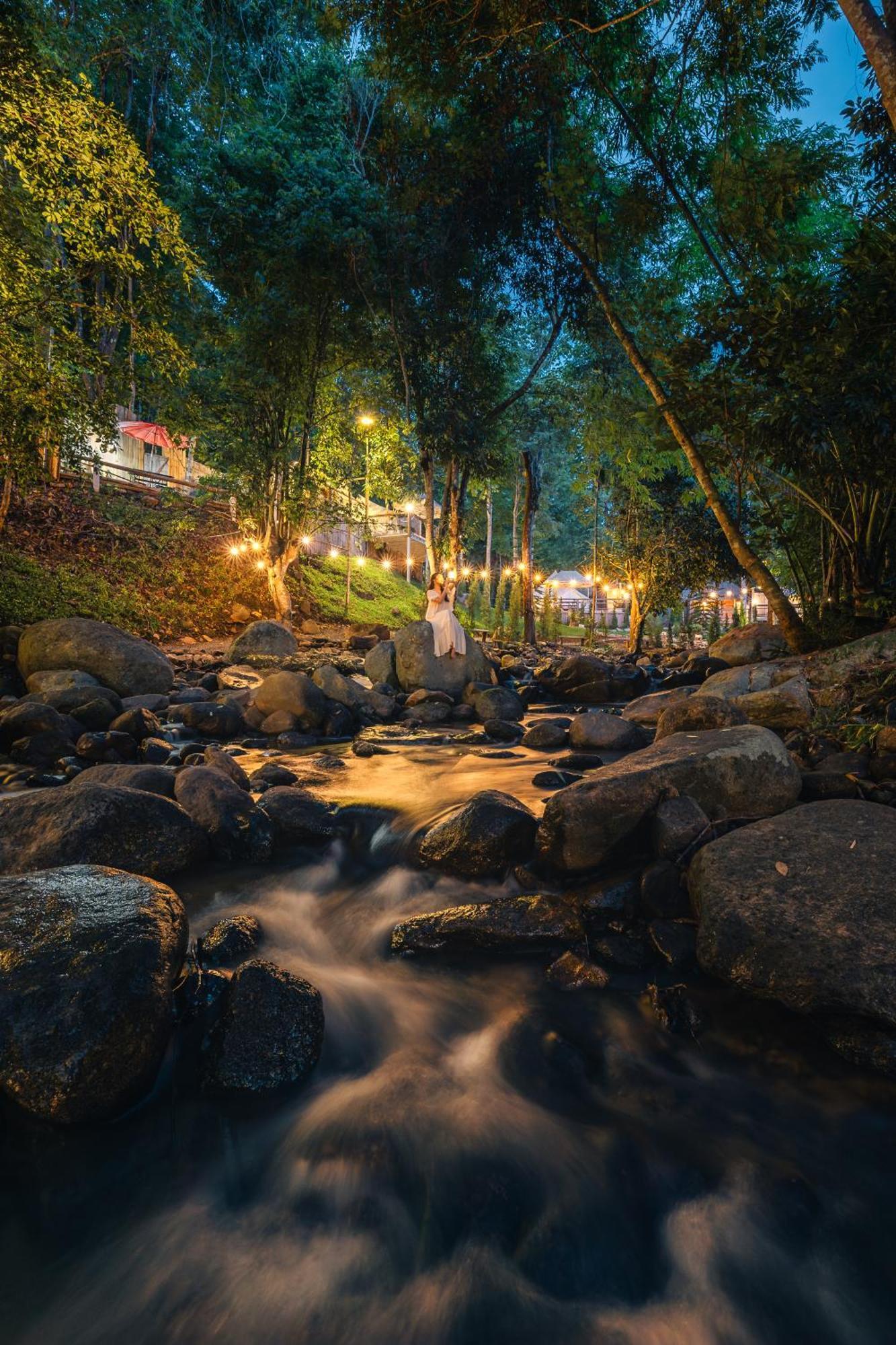 เดอะริเวอร์ แม่กำปอง The River Maekampong Chiang Mai Ban Pok Nai