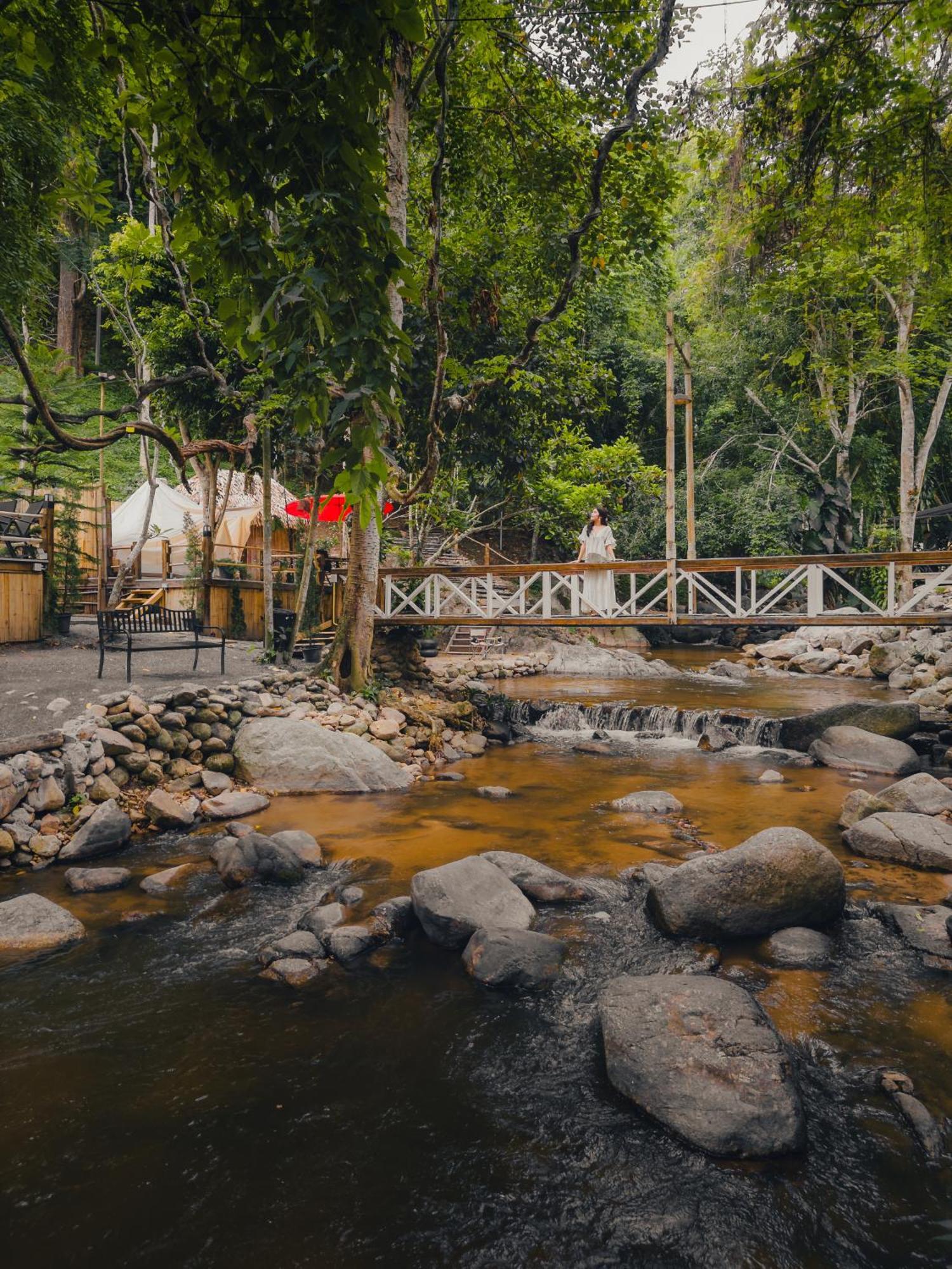 Resort เดอะริเวอร์ แม่กำปอง The River Maekampong Chiang Mai Ban Pok Nai