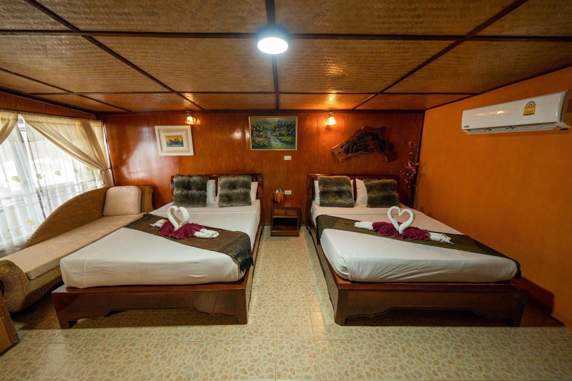 Tongta Phaview Resort