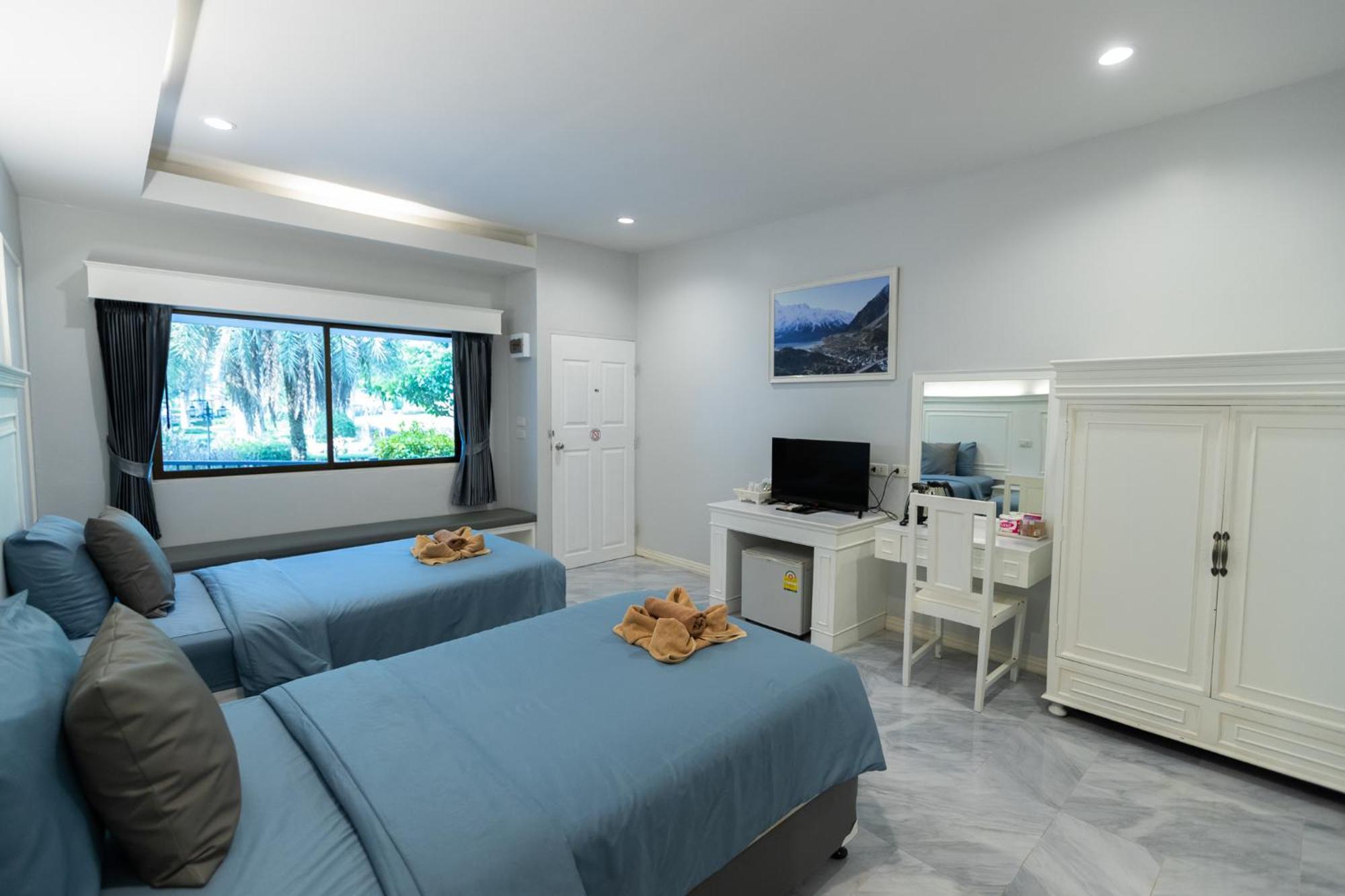 Diamond Hill 3*