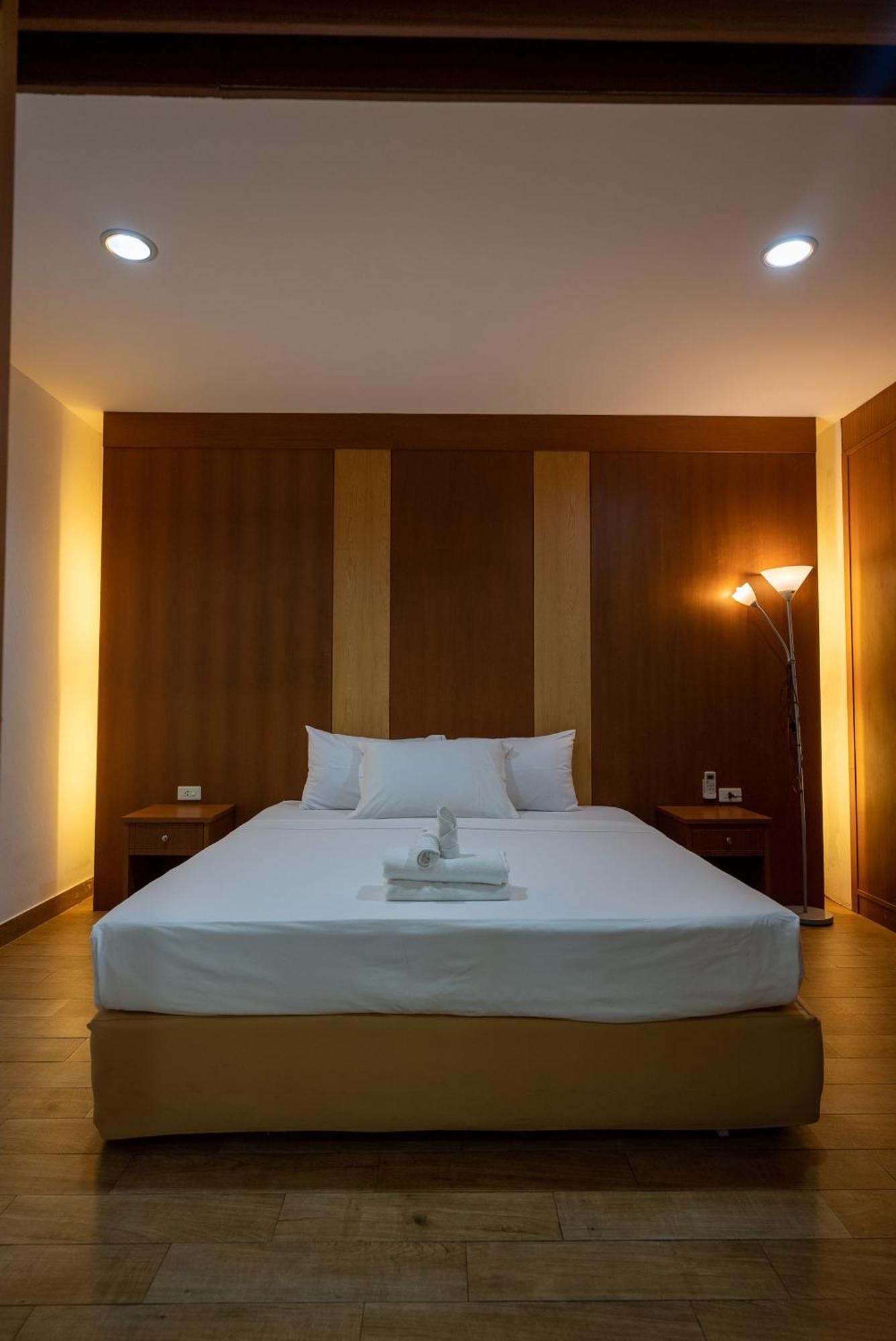 Vtsix At View Talay 6 Hotel Pattaya