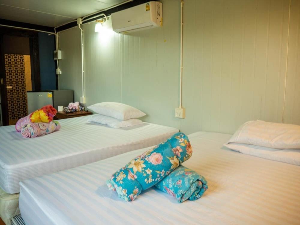 Box At Rimlay Resort *