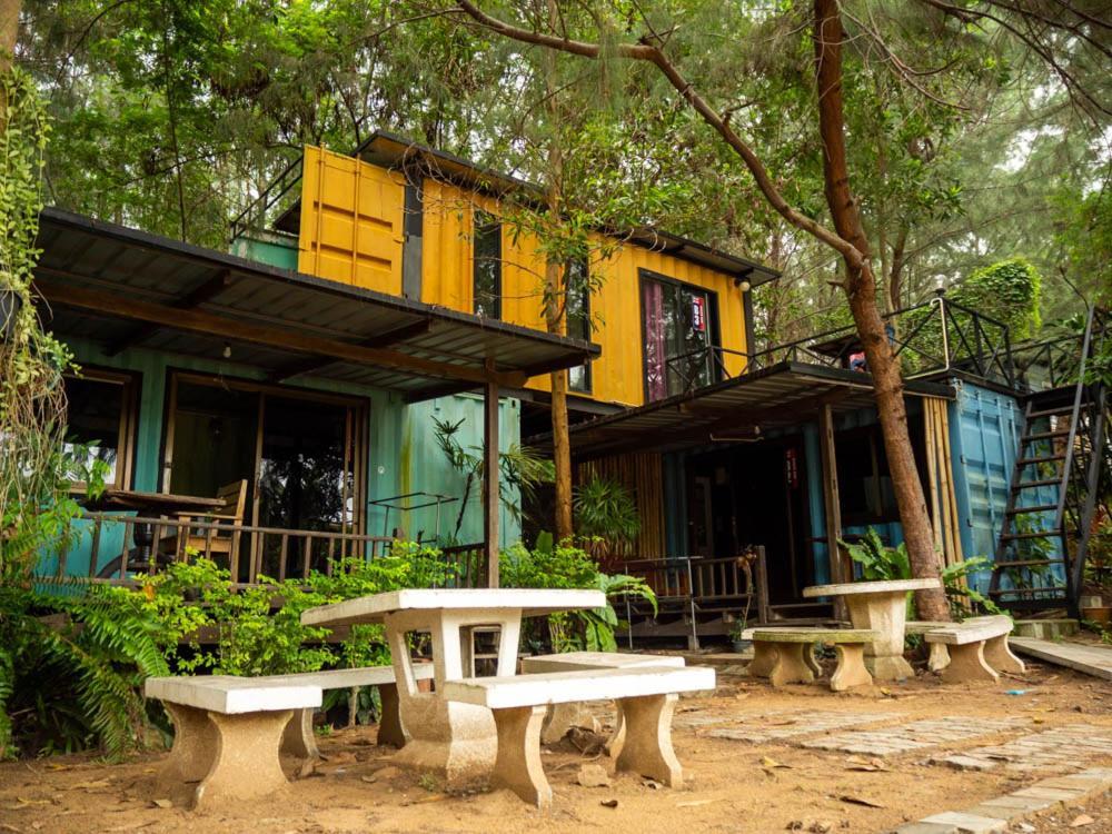 Resort Box At Rimlay *