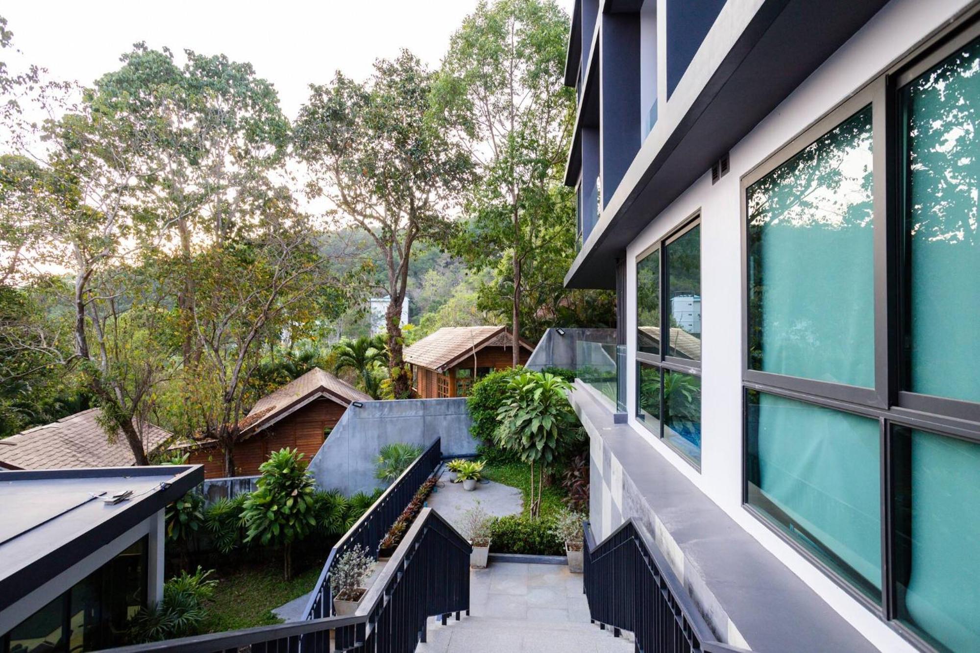 B504-partial Seaview Floor 1br *