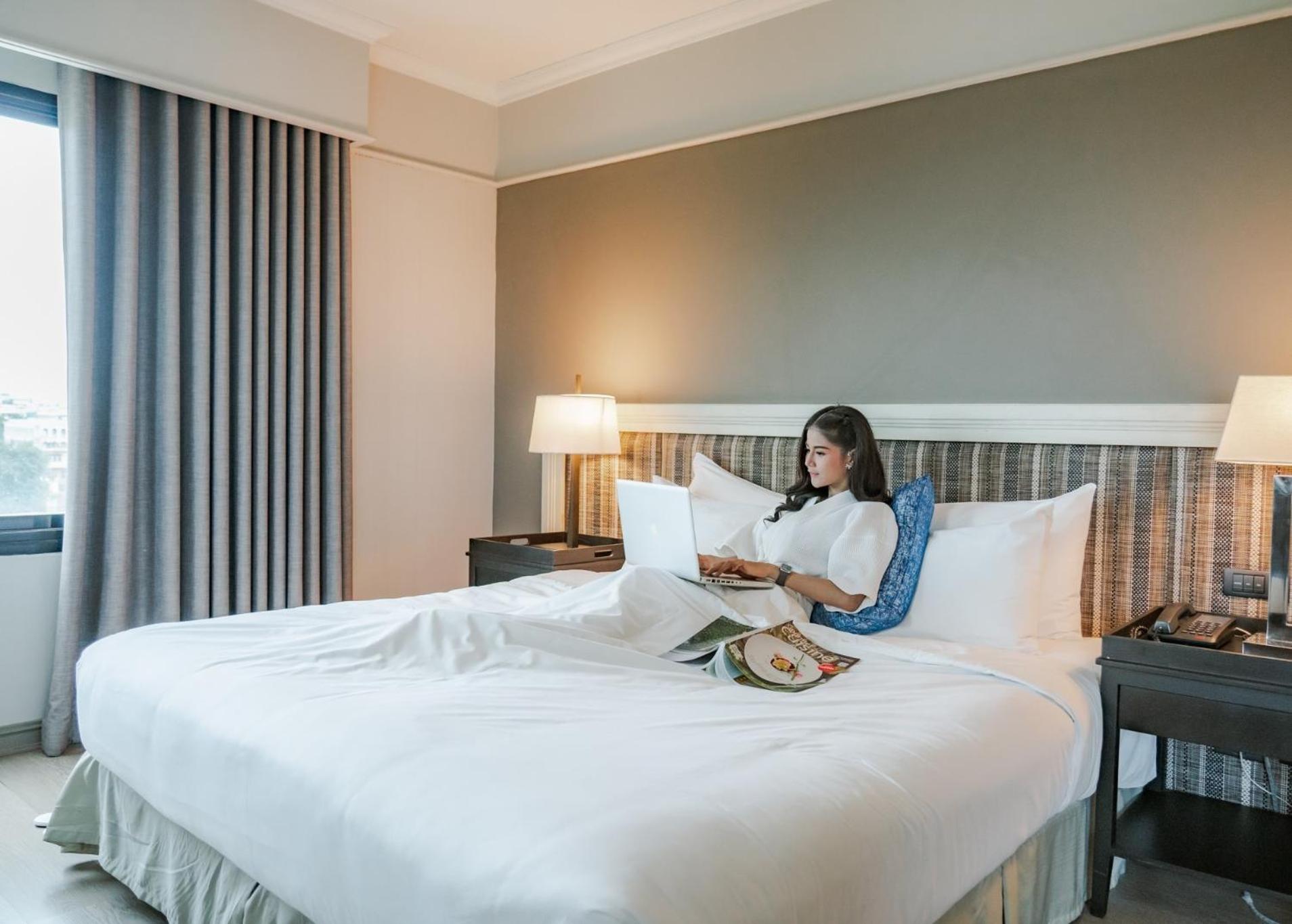The Grand Riverside Hotel 3*