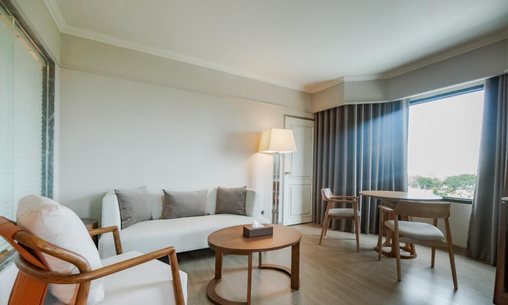 The Grand Riverside 3*