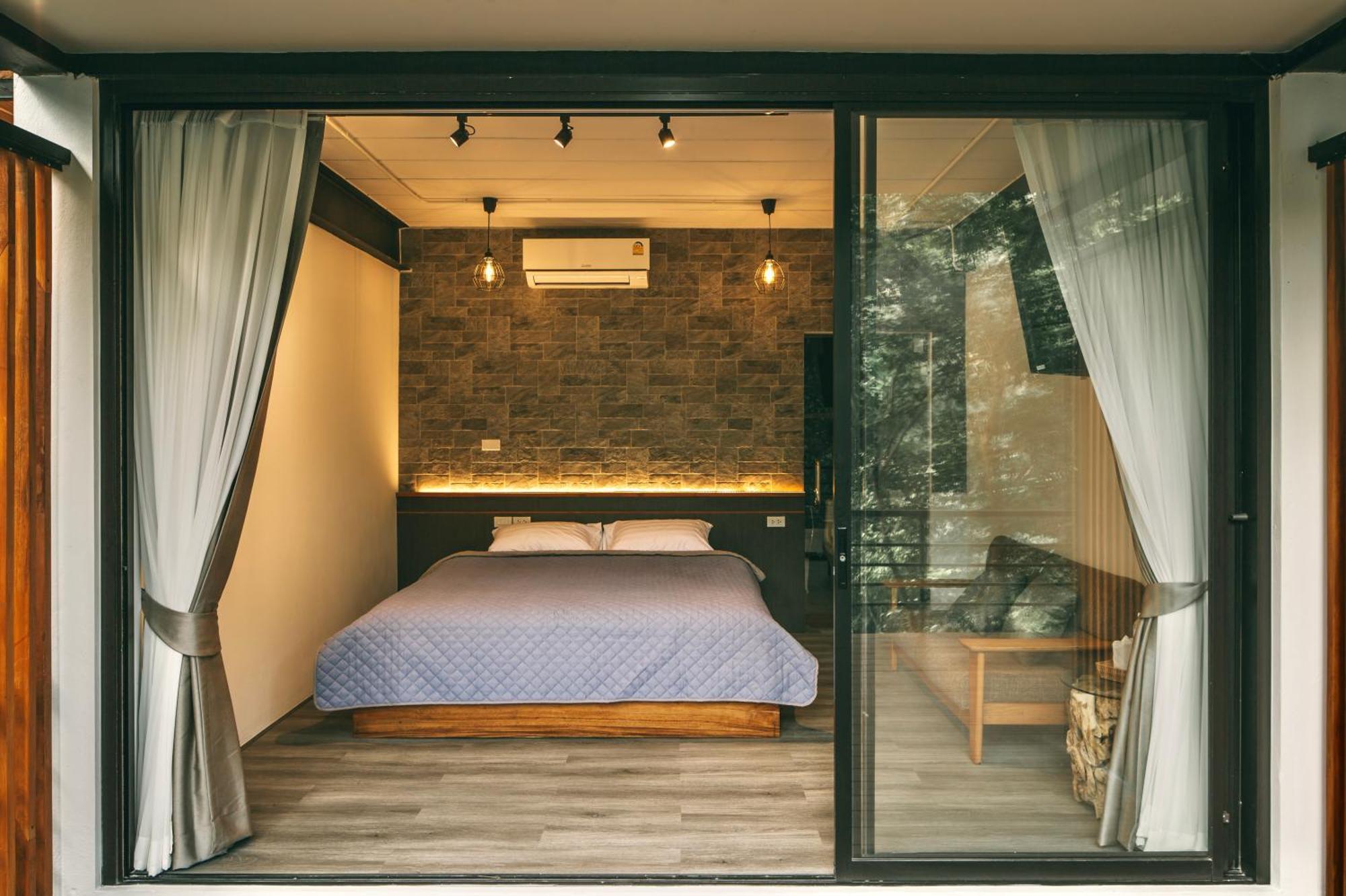 Maesa Greenery Hill Sha Bed & Breakfast