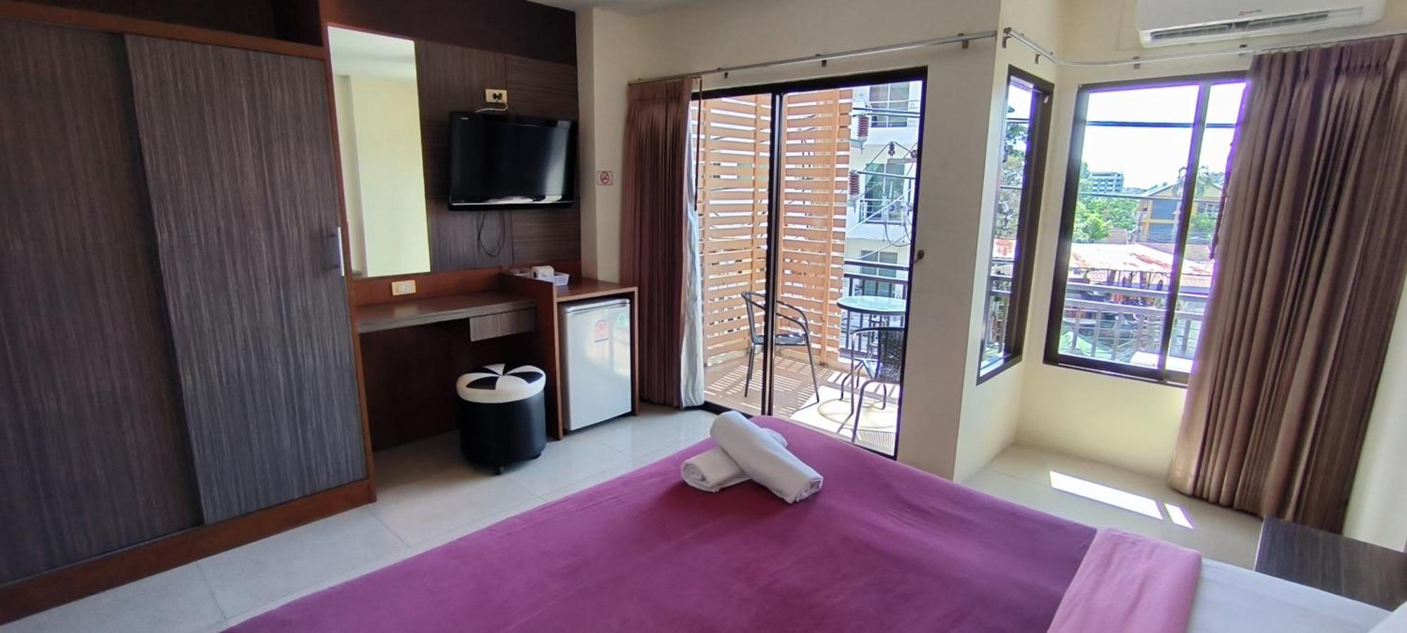 Kanpai Casa de hóspedes Patong