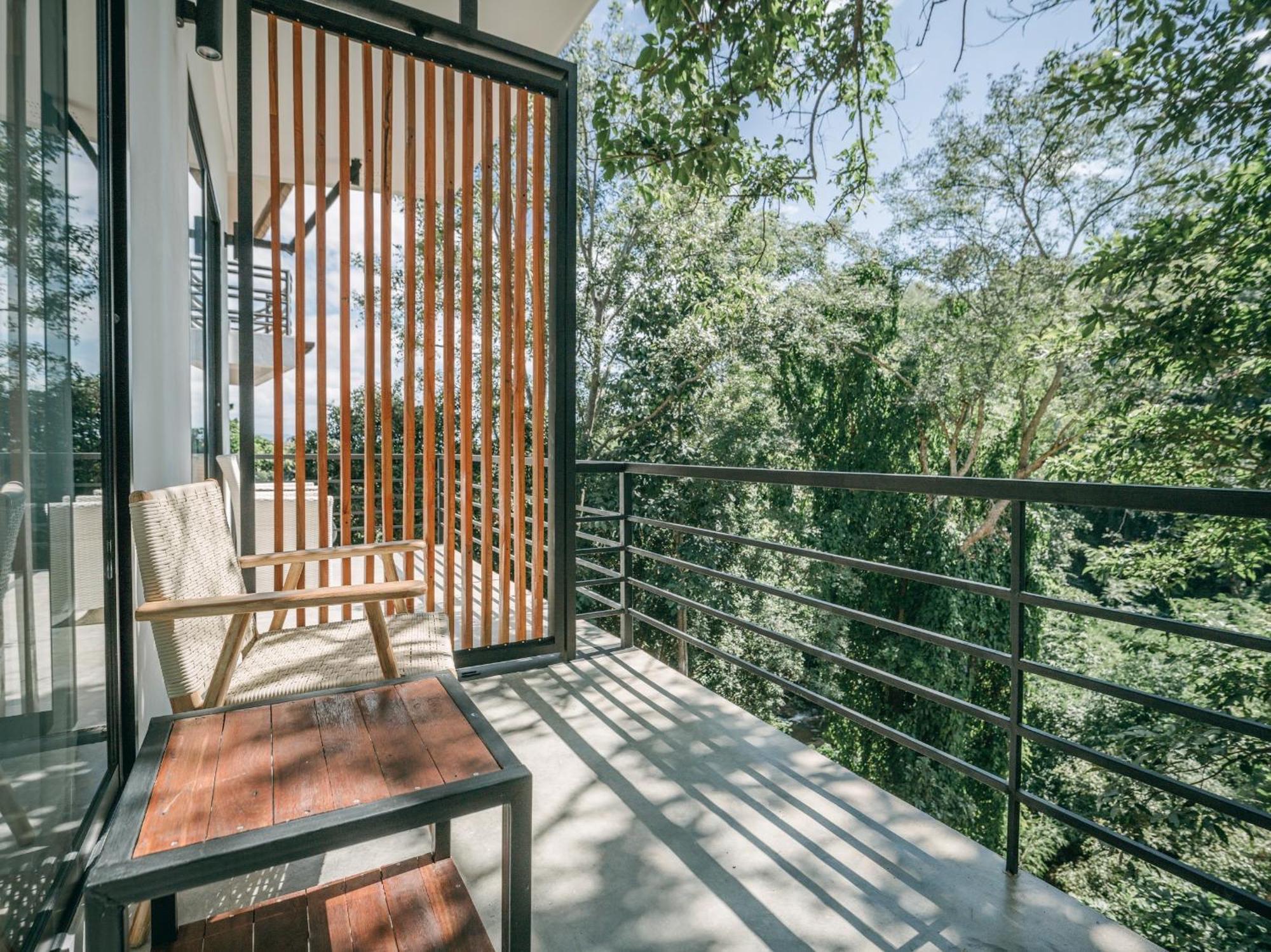 Maesa Greenery Hill Sha Bed & Breakfast 3*