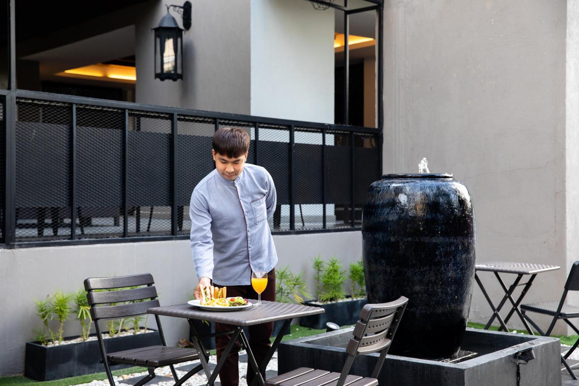 Hotel De Chai Colonial & - Sha 4*