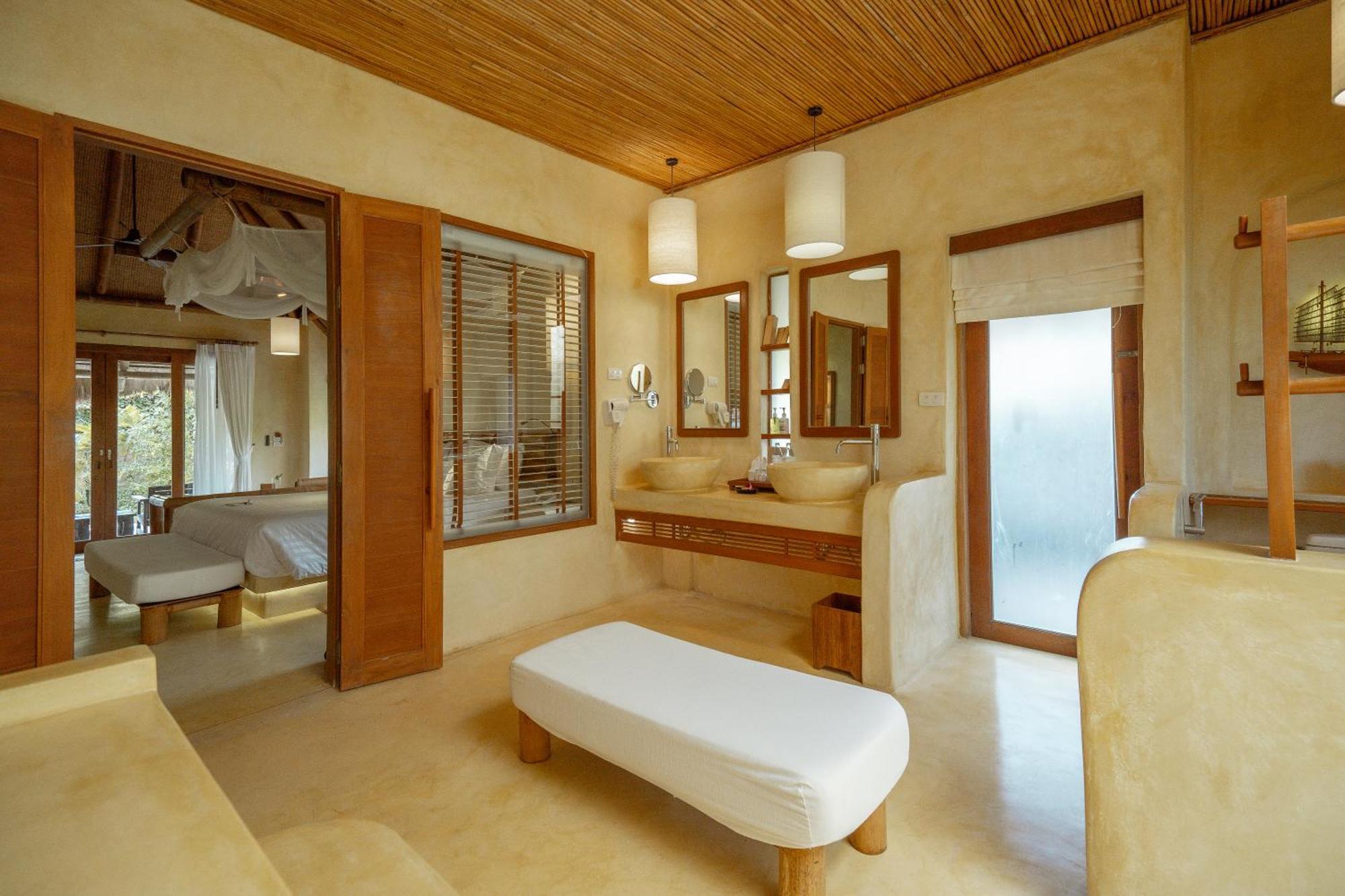 High Season Pool & Resort Ko Kut