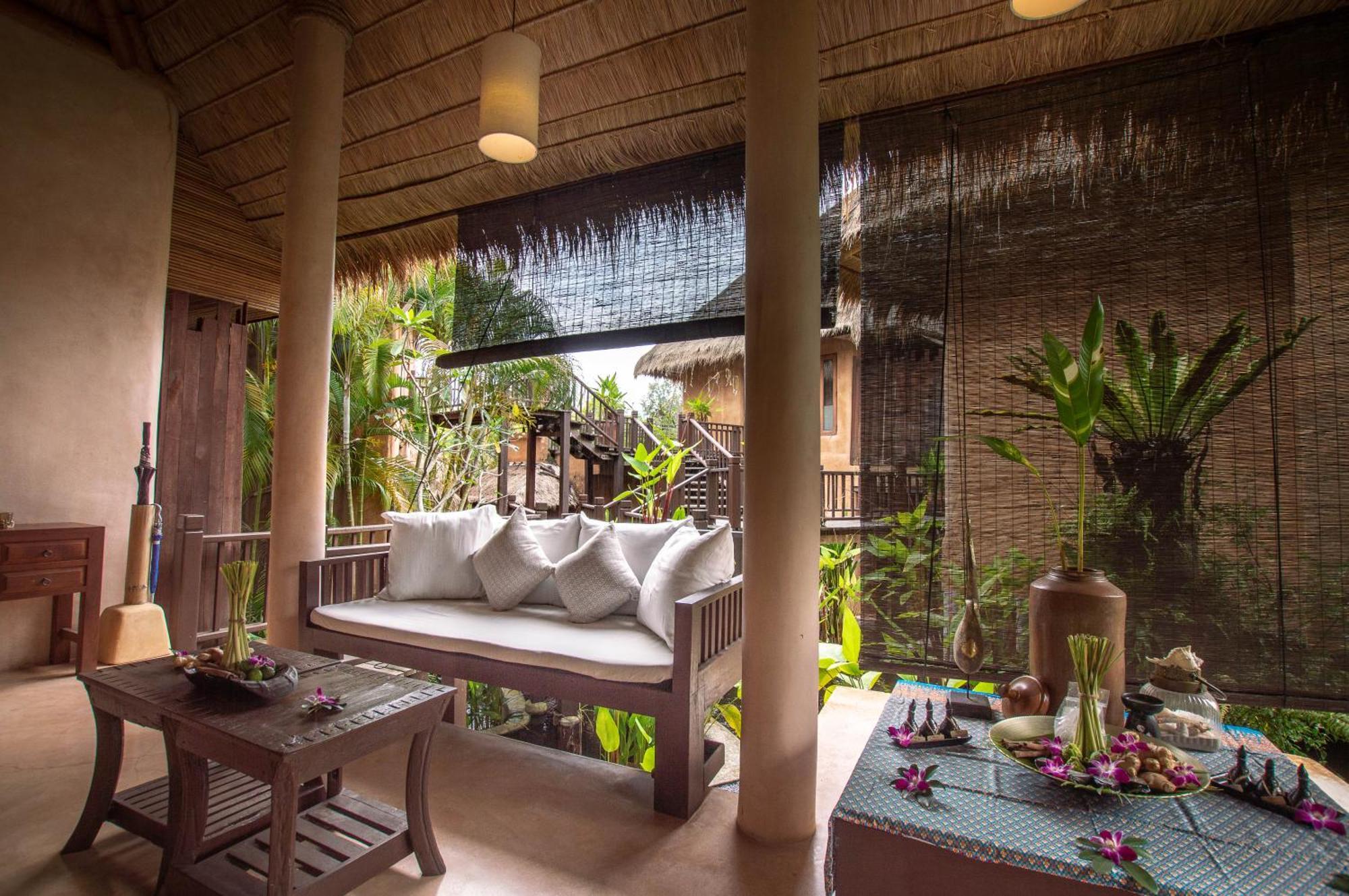 High Season Pool & Resort