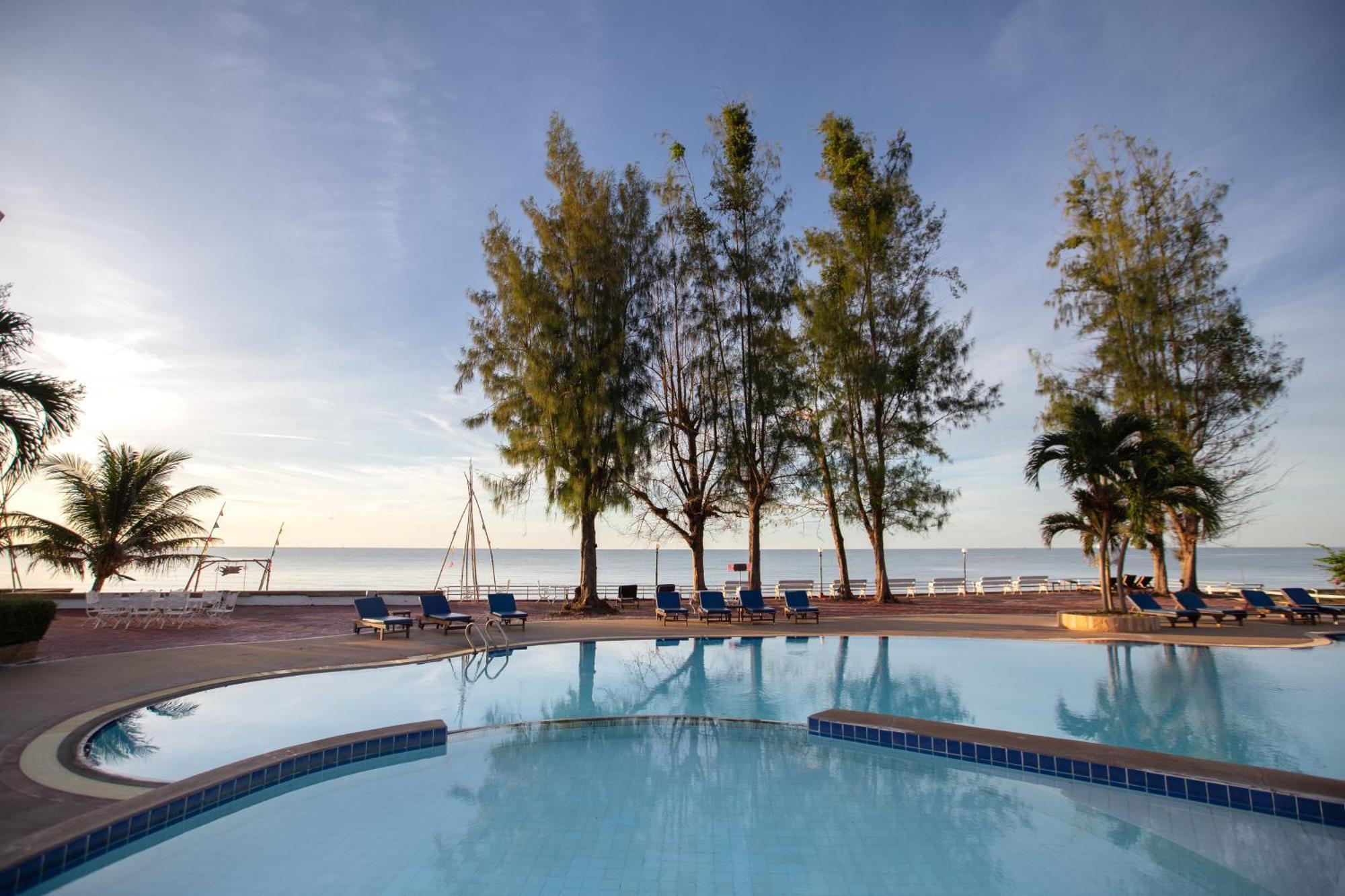 Eurasia Lagoon Hotel Cha-Am