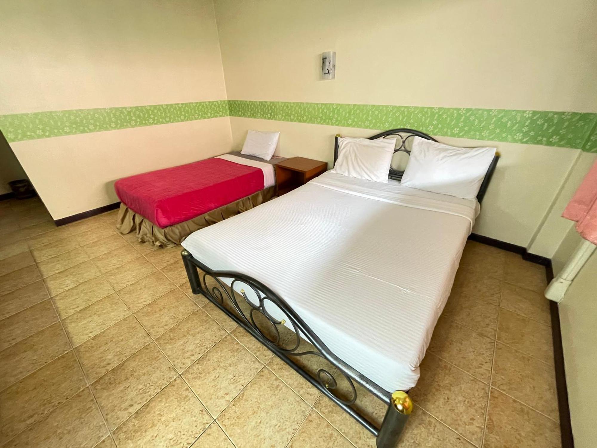 Techno Riverview Resort 4*