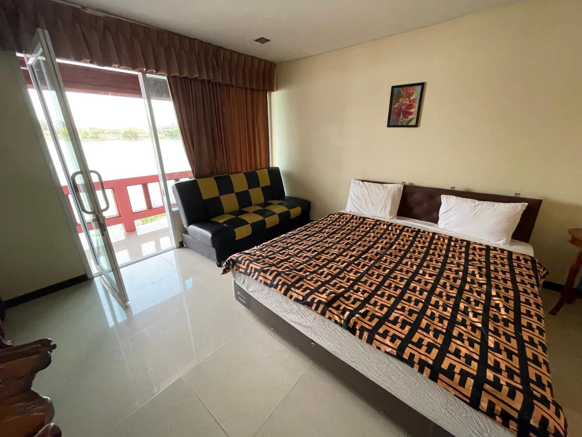 Techno Riverview 4* Kamphaeng Phet