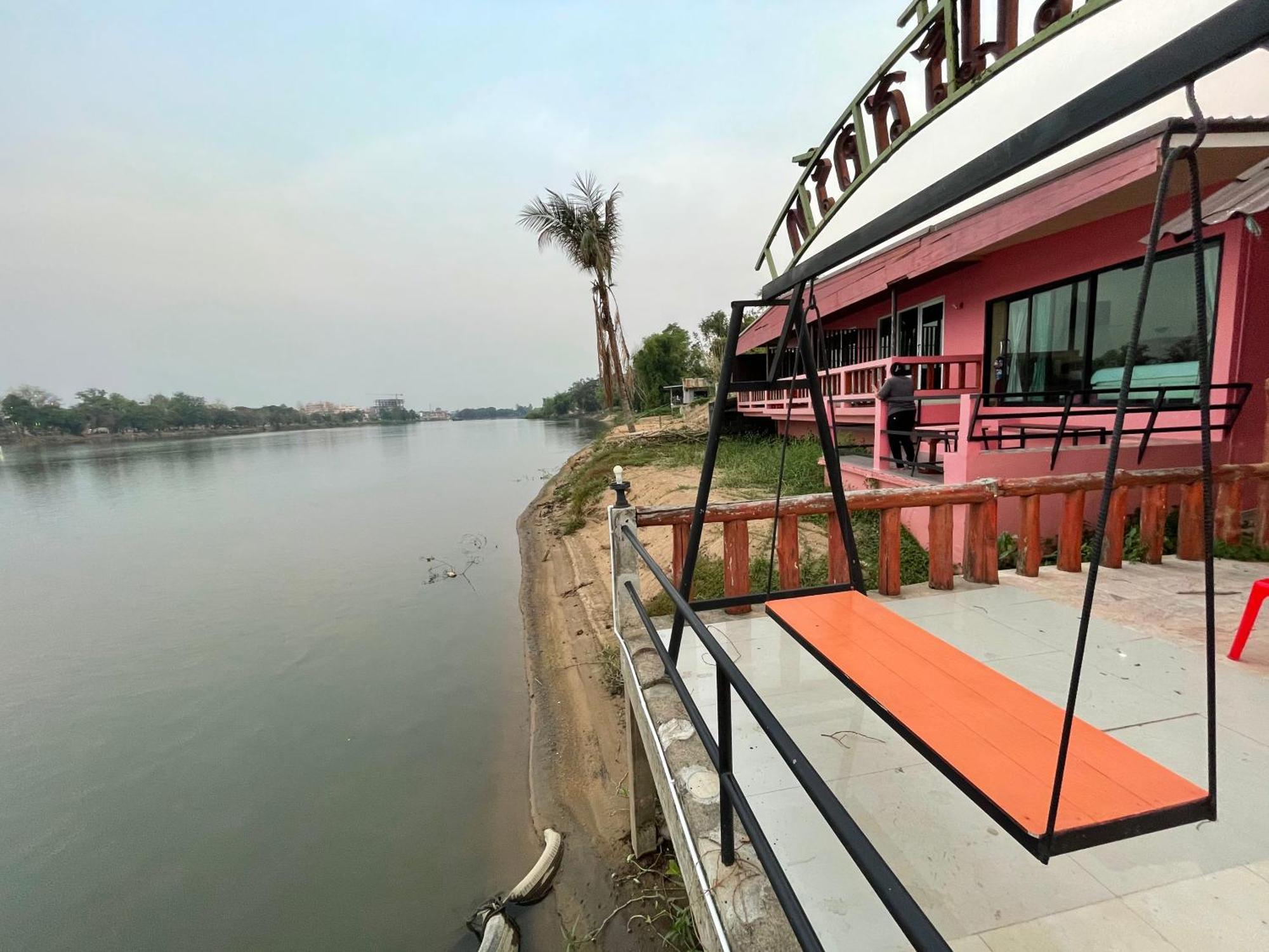 Techno Riverview Resort Kamphaeng Phet