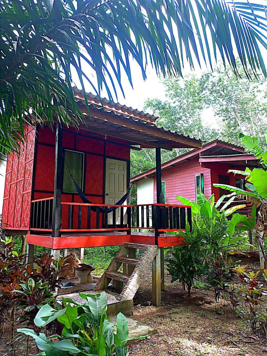 Lanta Maikeaw Lodge *