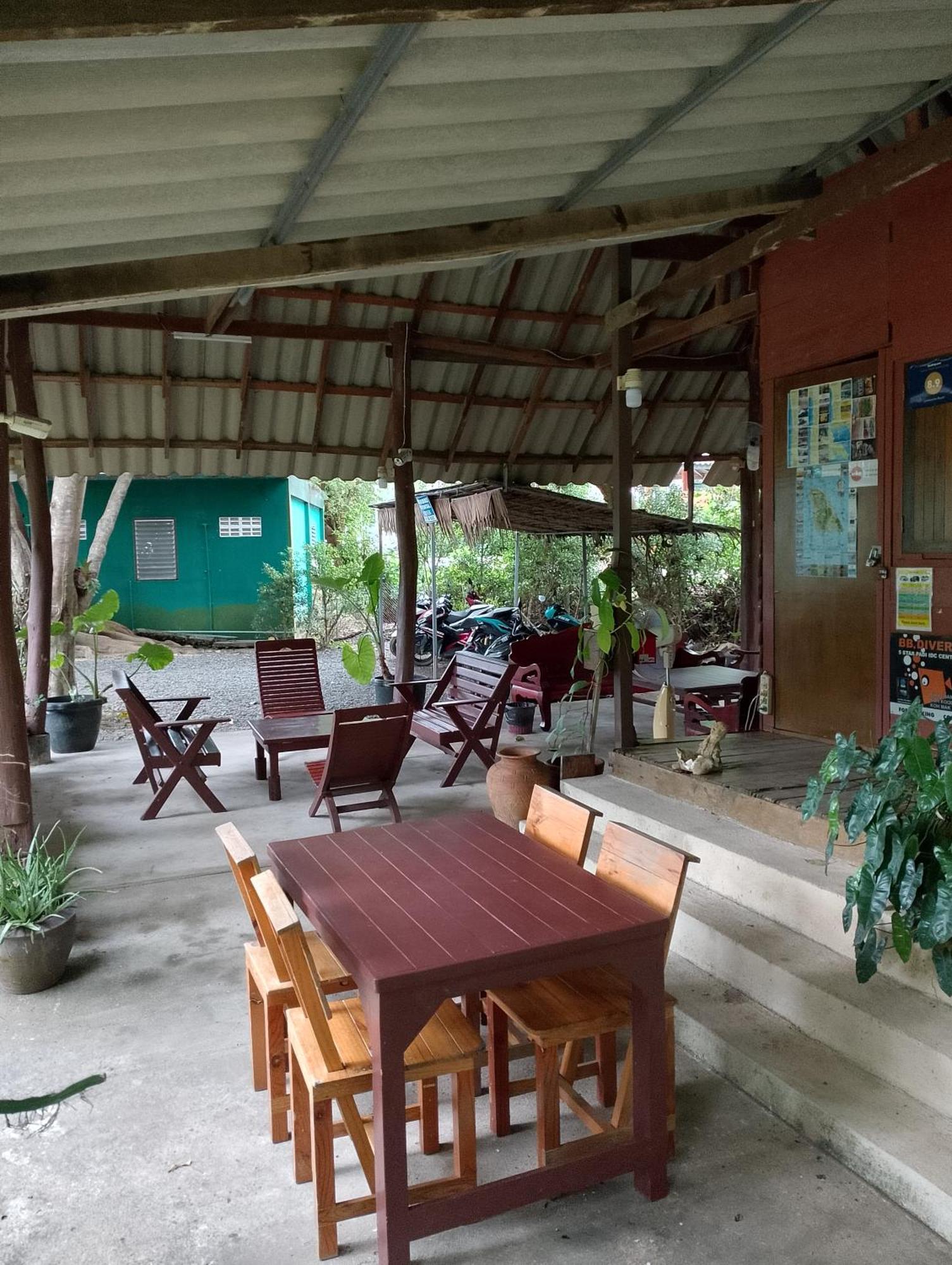 Resort Tropical Paradise Leelawadee