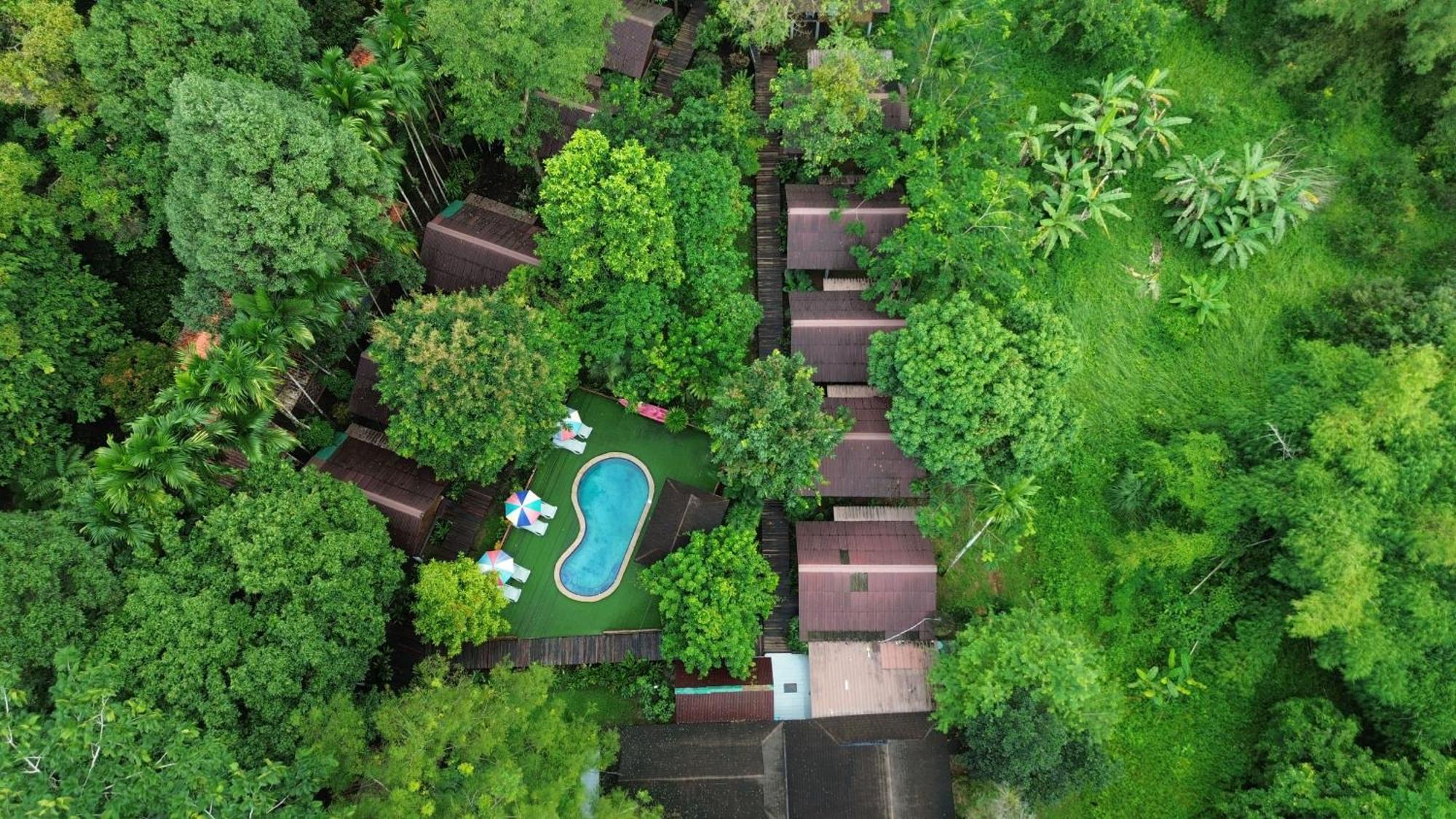 Resort Khao Sok 2*